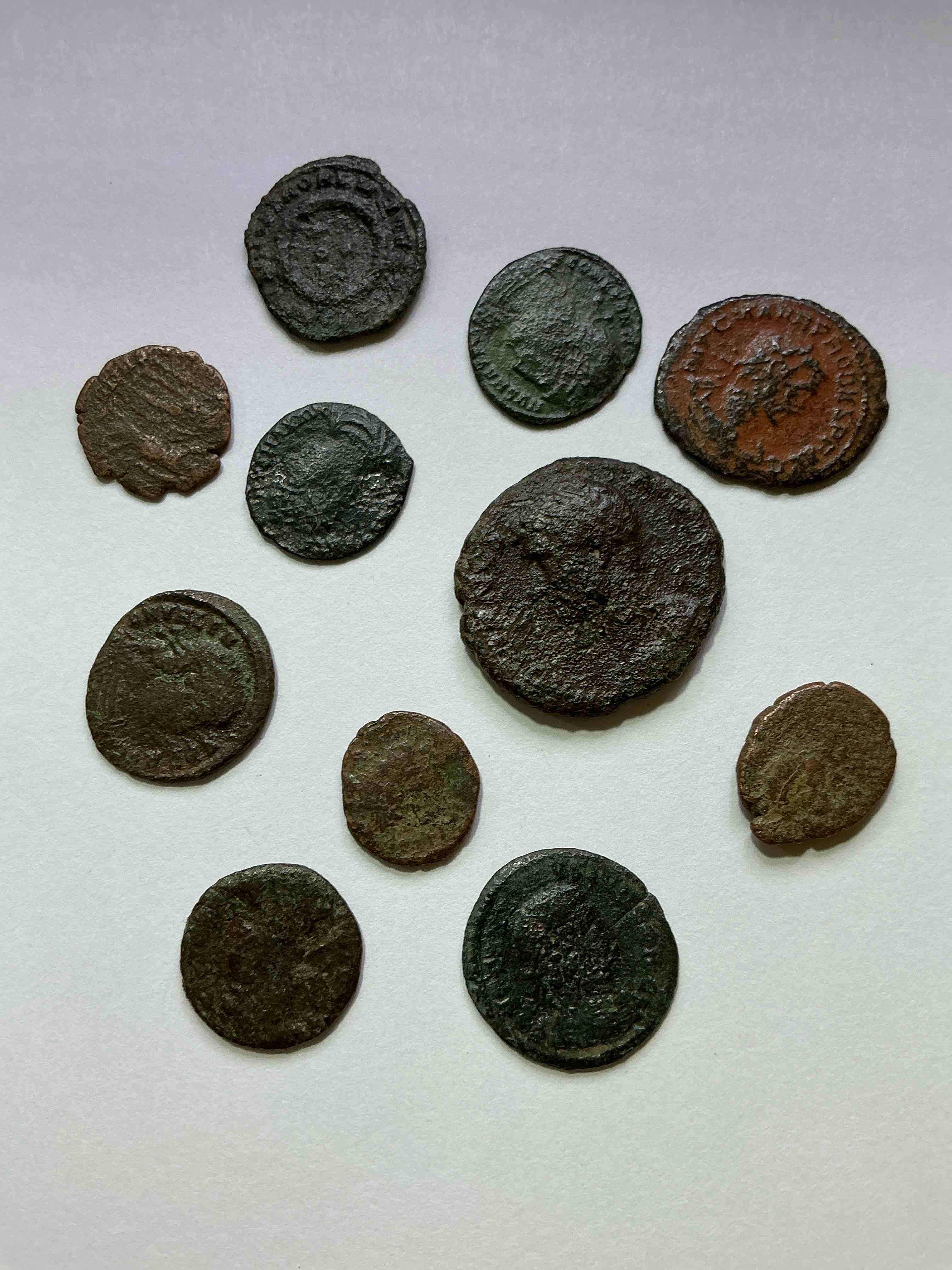 Ancient Roman Coins! 1,600-1,700 YEARS OLD Approximately! Check Out These Amazing Authentic Pieces Of History, Ancient Roman Bronze Coins From The Approx 300 to 400 A.D Era... Serious Pieces Of History & Serious Collector Items! Own Authentic Pieces Of Ancient History!