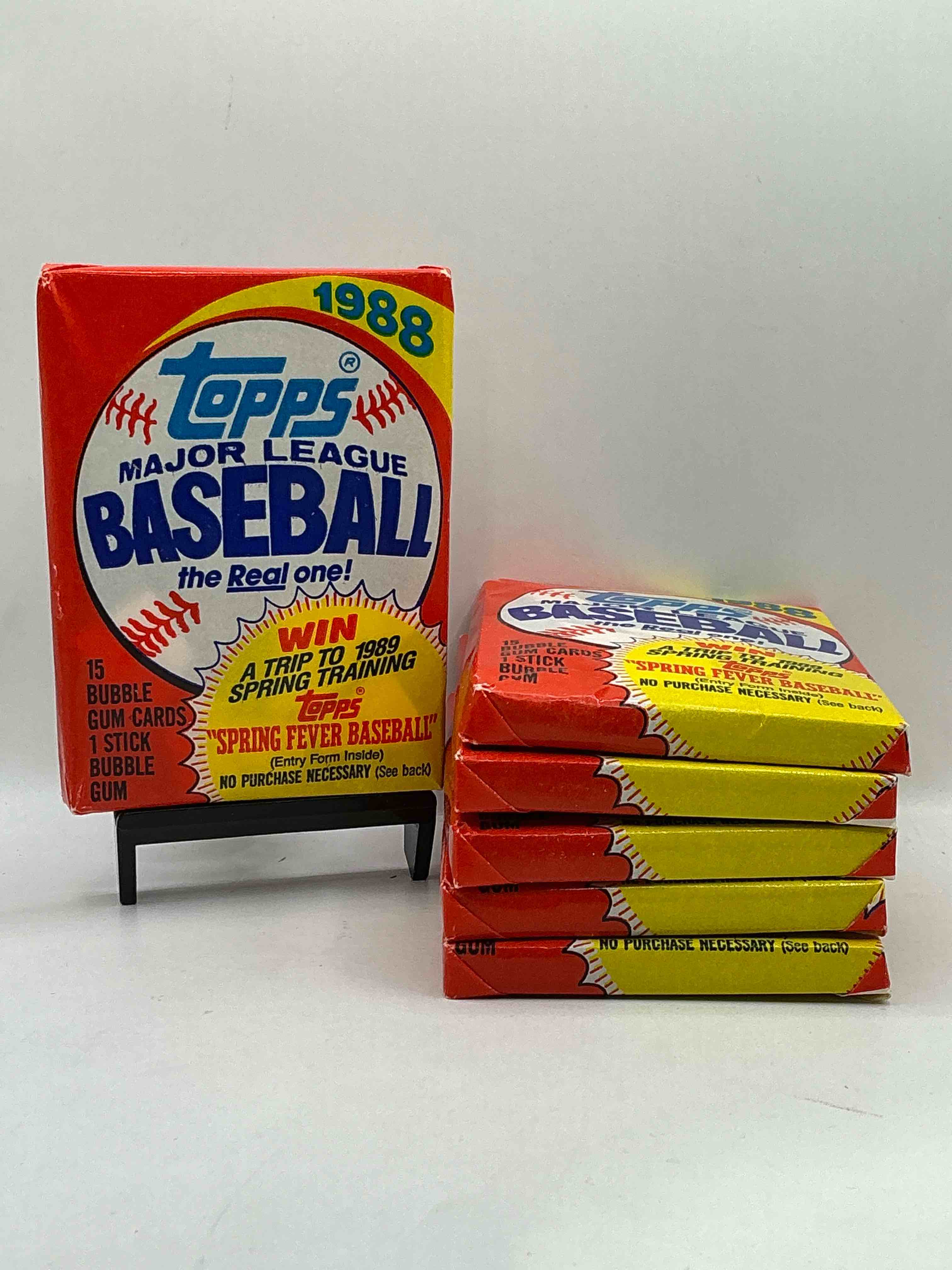 80's Baseball Fan's Rejoice! 1988 Topps Baseball Unopened Wax Packs Full Of Collectible Trading Cards! Search For Valuable Don Mattingly "World Of Baseball" & Nolan Ryan Cards Worth Hundreds In Perfect Condition!