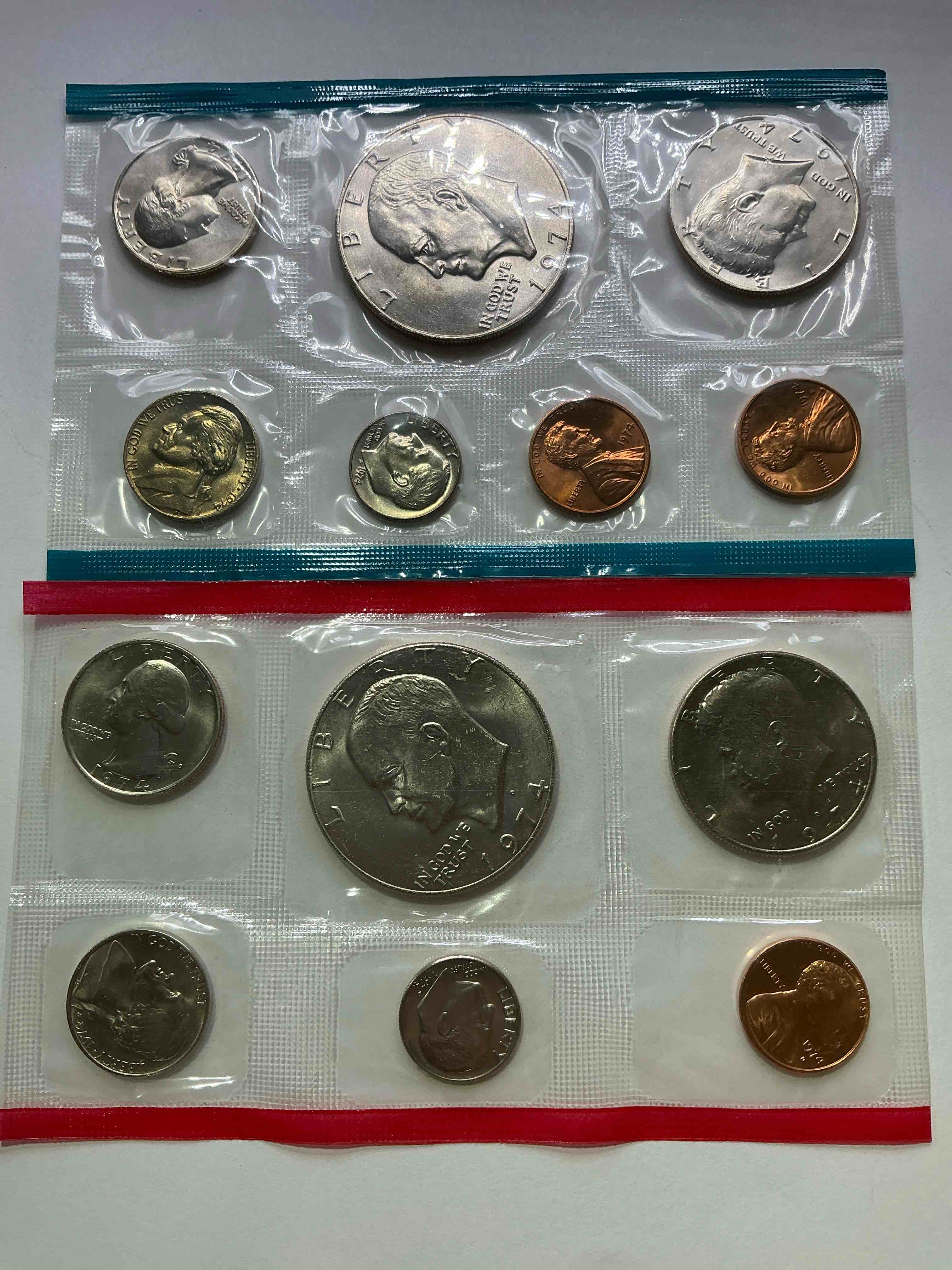 1974 Uncirculated Mint Coins! 13 Mint Coins From Philadelphia & Denver! 13 Coin Uncirculated Lot, With Ike Dollar Coins, Quarters, Nickels, Half Dollars, Dimes, Pennies & More! Uncirculated Coin Craziness!