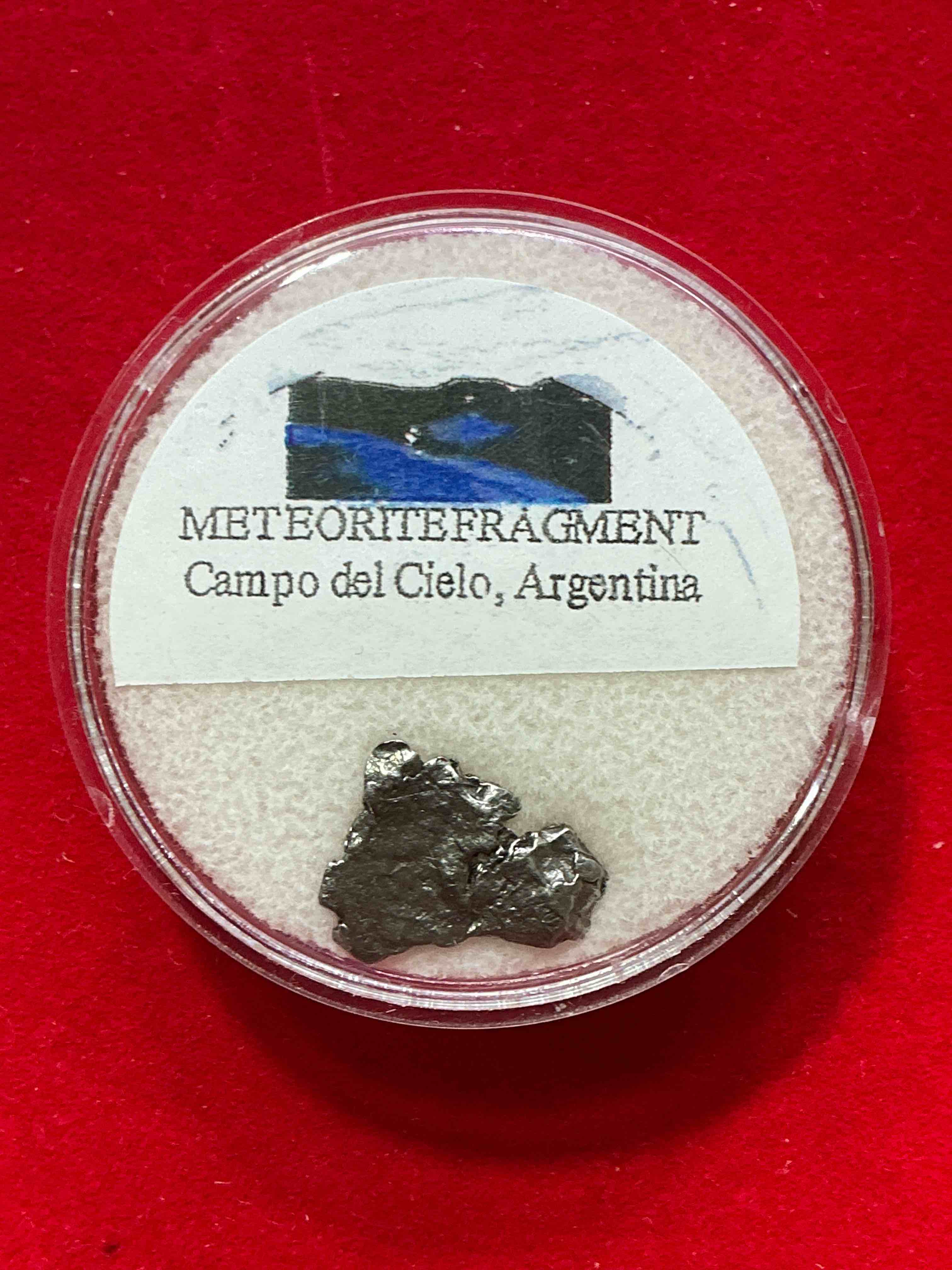 Meteorite, Authentic & Very Rare! Genuine Meteorite Fragment Discovered In Argentina In The Year 1571! This Meteorite Is Thought To Have Fallen From Space To Earth Around 4,000-6,000 Years Ago! Your Chance To Own An Authentic, Super Rare, Meteorite Fragment From Outer Space!