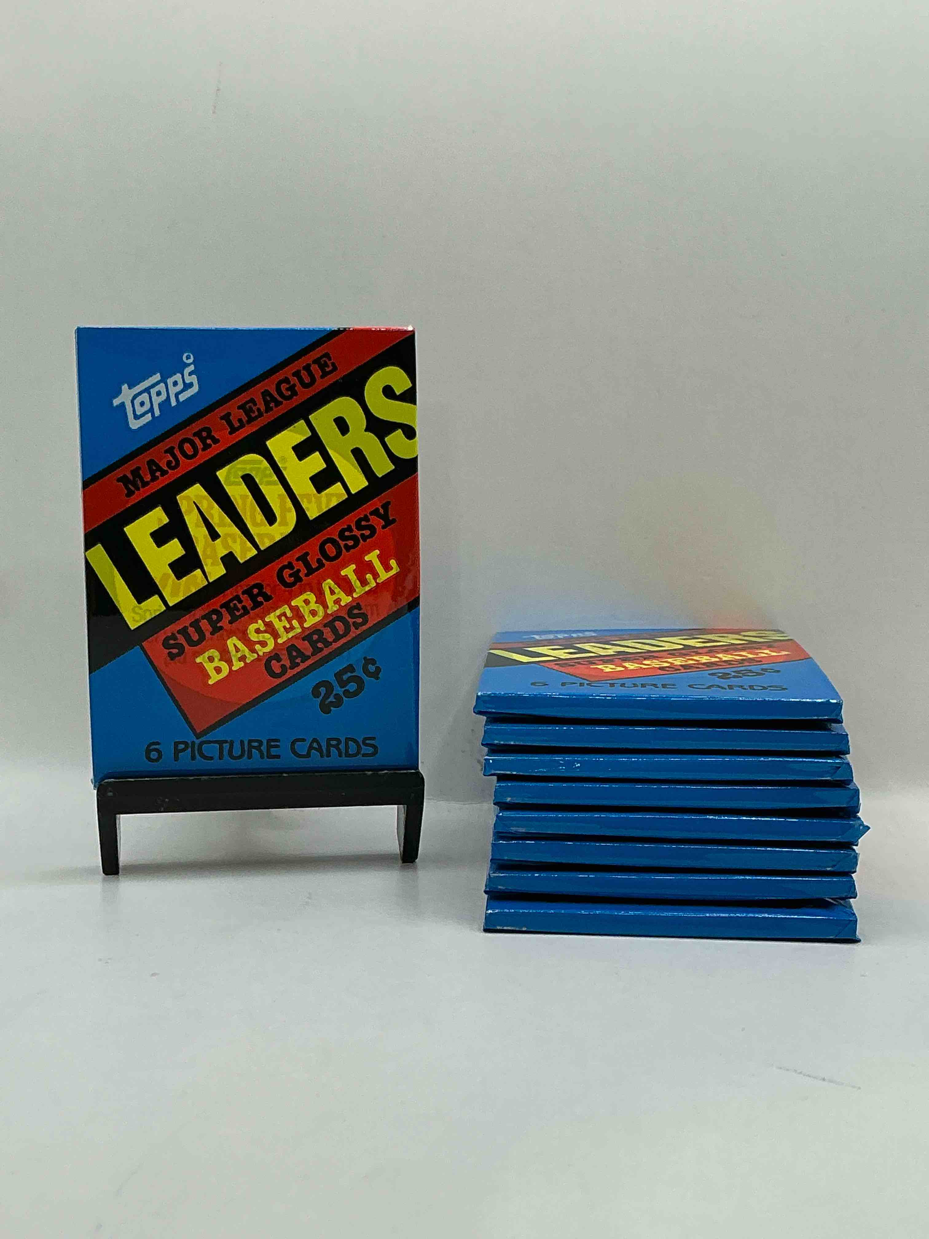 ultra rare! 1986 "mlb leaders" unopened miniature baseball collectible card packs, 6 cards per pack, direct from original retail case. super rare, impossible to find! like new condition!