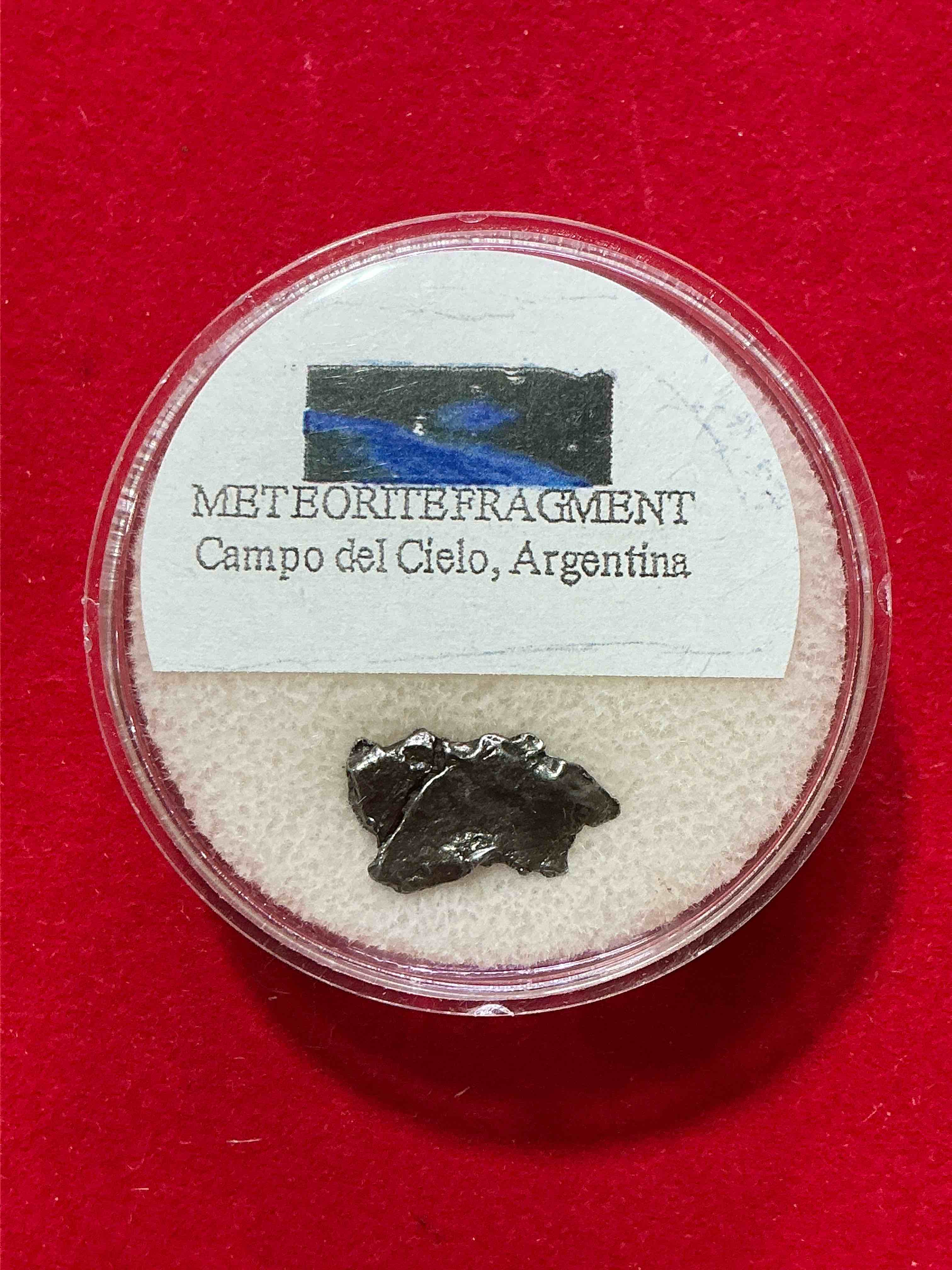 Meteorite, Authentic & Very Rare! Genuine Meteorite Fragment Discovered In Argentina In The Year 1571! This Meteorite Is Thought To Have Fallen From Space To Earth Around 4,000-6,000 Years Ago! Your Chance To Own An Authentic, Super Rare, Meteorite Fragment From Outer Space!
