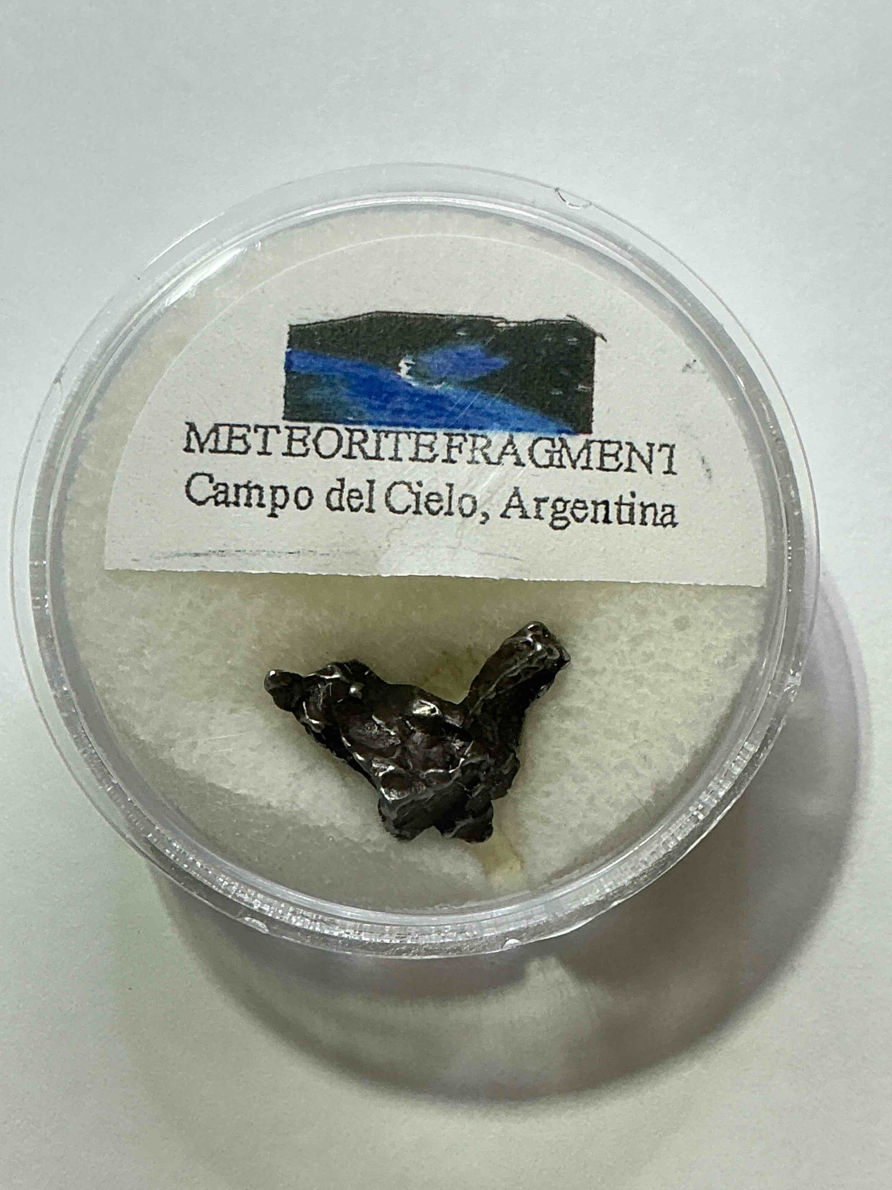 Meteorite, Authentic & Very Rare! Genuine Meteorite Fragment Discovered In Argentina In The Year 1571! This Meteorite Is Thought To Have Fallen From Space To Earth Around 4,000-6,000 Years Ago! Your Chance To Own An Authentic, Super Rare, Meteorite Fragment From Outer Space!