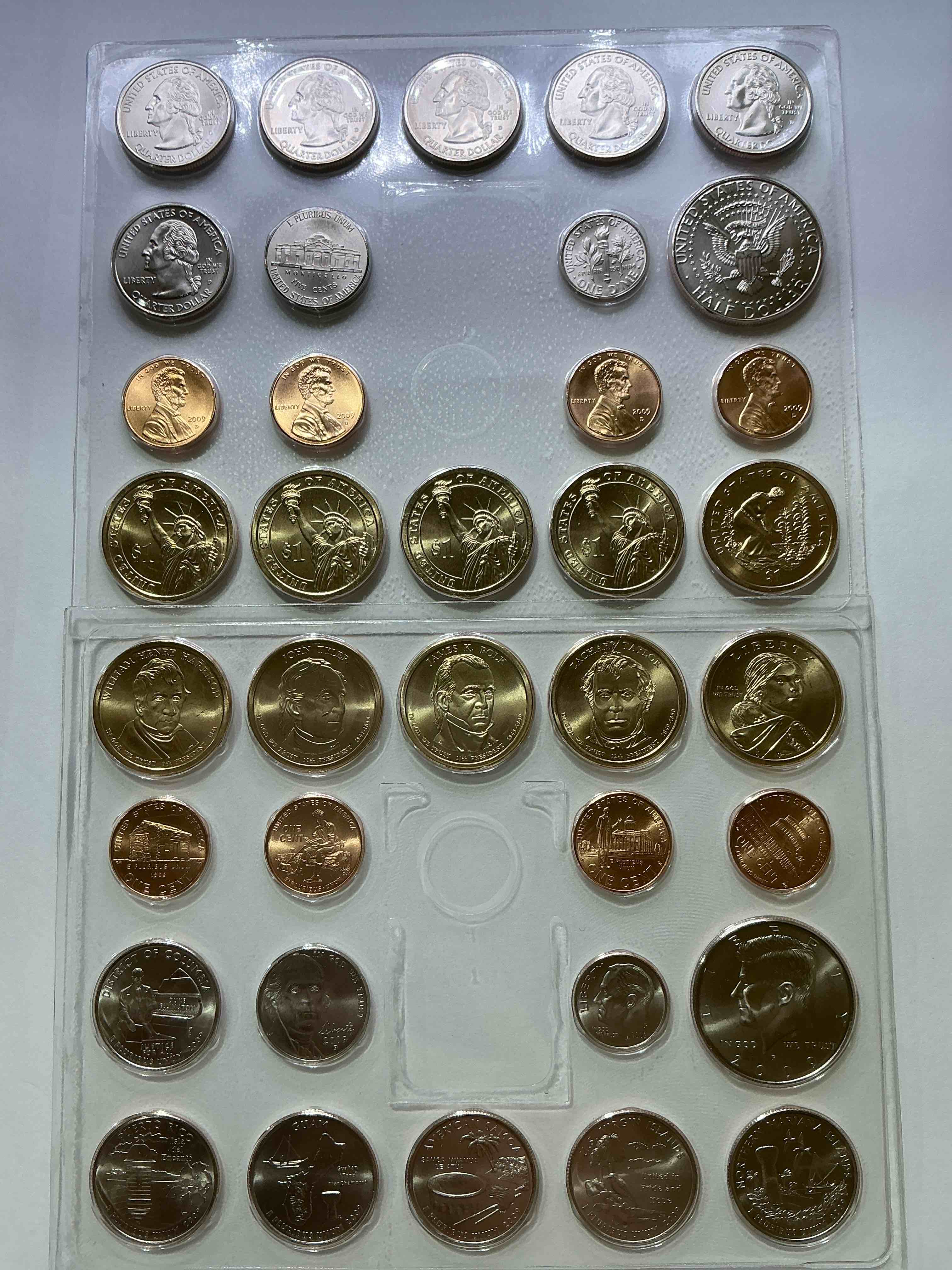 36 Coin Craziness! Denver & Philly Mints! 2009 Uncirculated Mint Set Coins! Includes Half Dollars, President Dollar Coins, Dimes, Nickels, Pennies & Quarters! Cool Coin Collectible!
