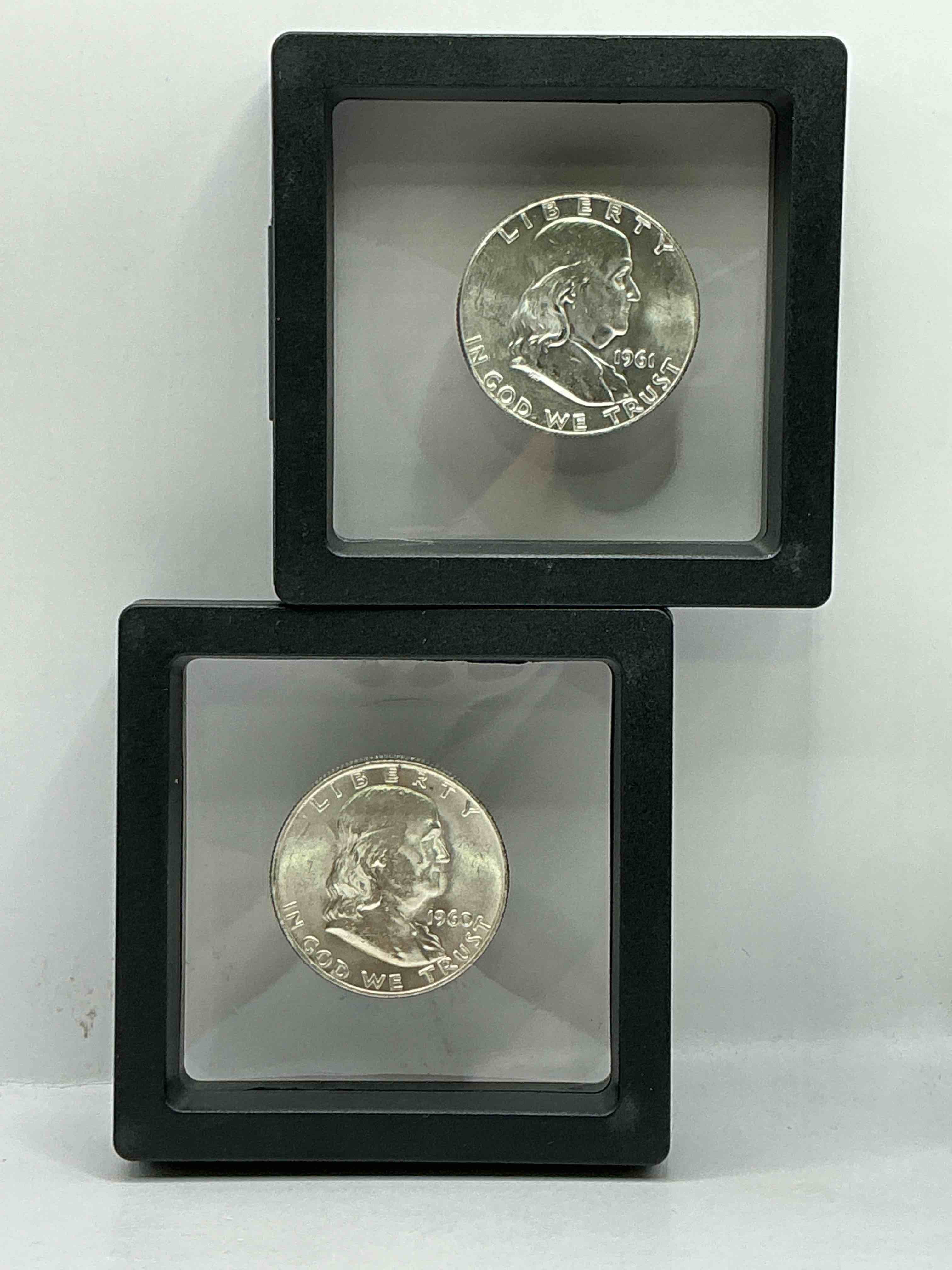 Uncirculated Ben Franklin Silver! Pre 1965 Silver U.S. Half Dollar Coins! Before 1965 American Half Dollars Were Actually Silver, Here Is A Gorgeous Example Of A Rare Ben Franklin Silver Half Dollar. Uncirculated, Great Condition & Great For Investing In Precious Metals! These Heavy Half Dollars Were Minted At 90% Silver and 10% Copper, Giving Them A Net Weight Of .36169 Ounces Of Pure Silver Per Coin! Getting Very Rare. Invest & Win!