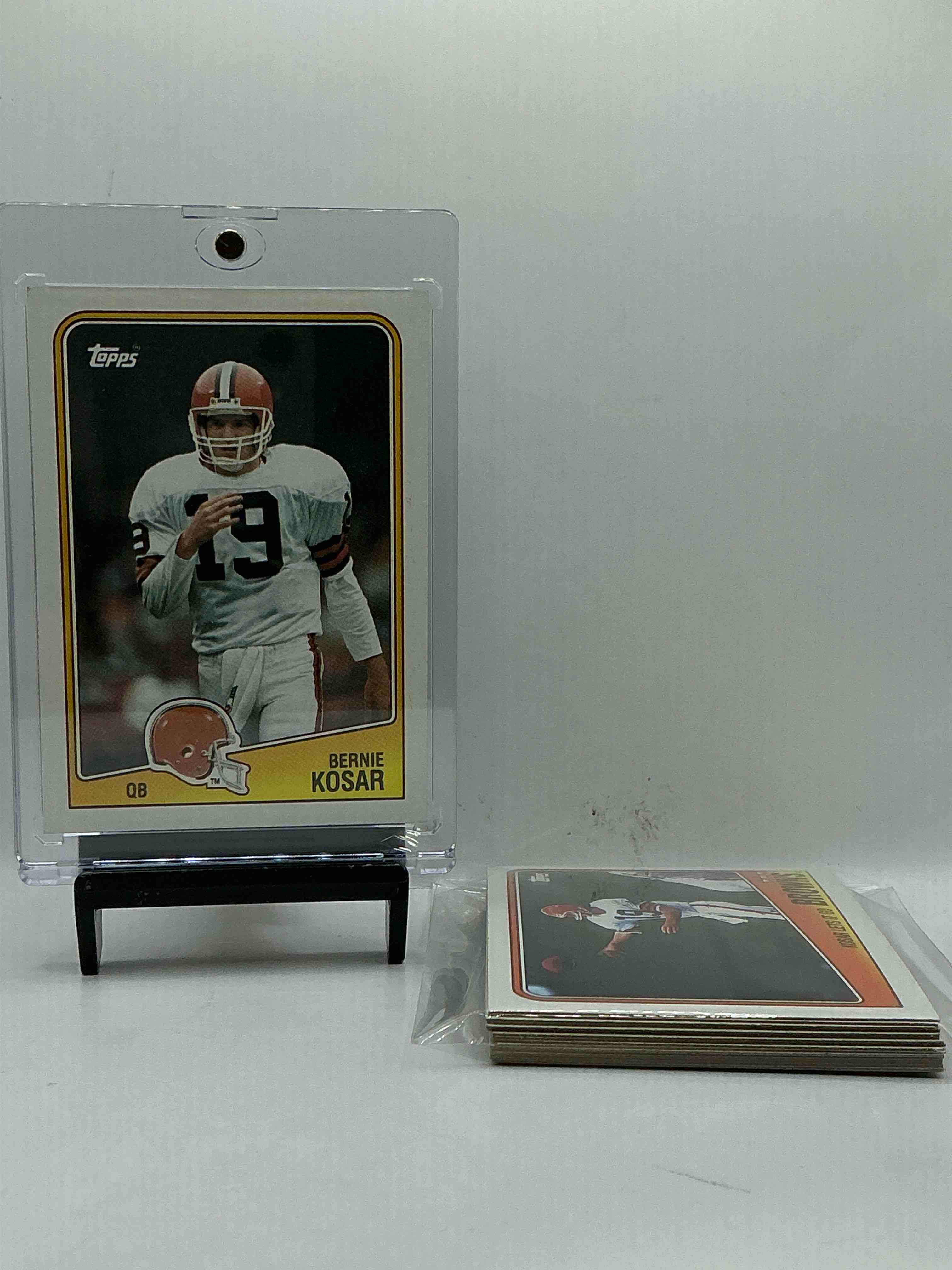 1988 Browns Team Set! Ozzie Newsome, Bernie Kosar & More! 1988 Topps Browns Team Set, Slaughter, Golic, Dixon & More!