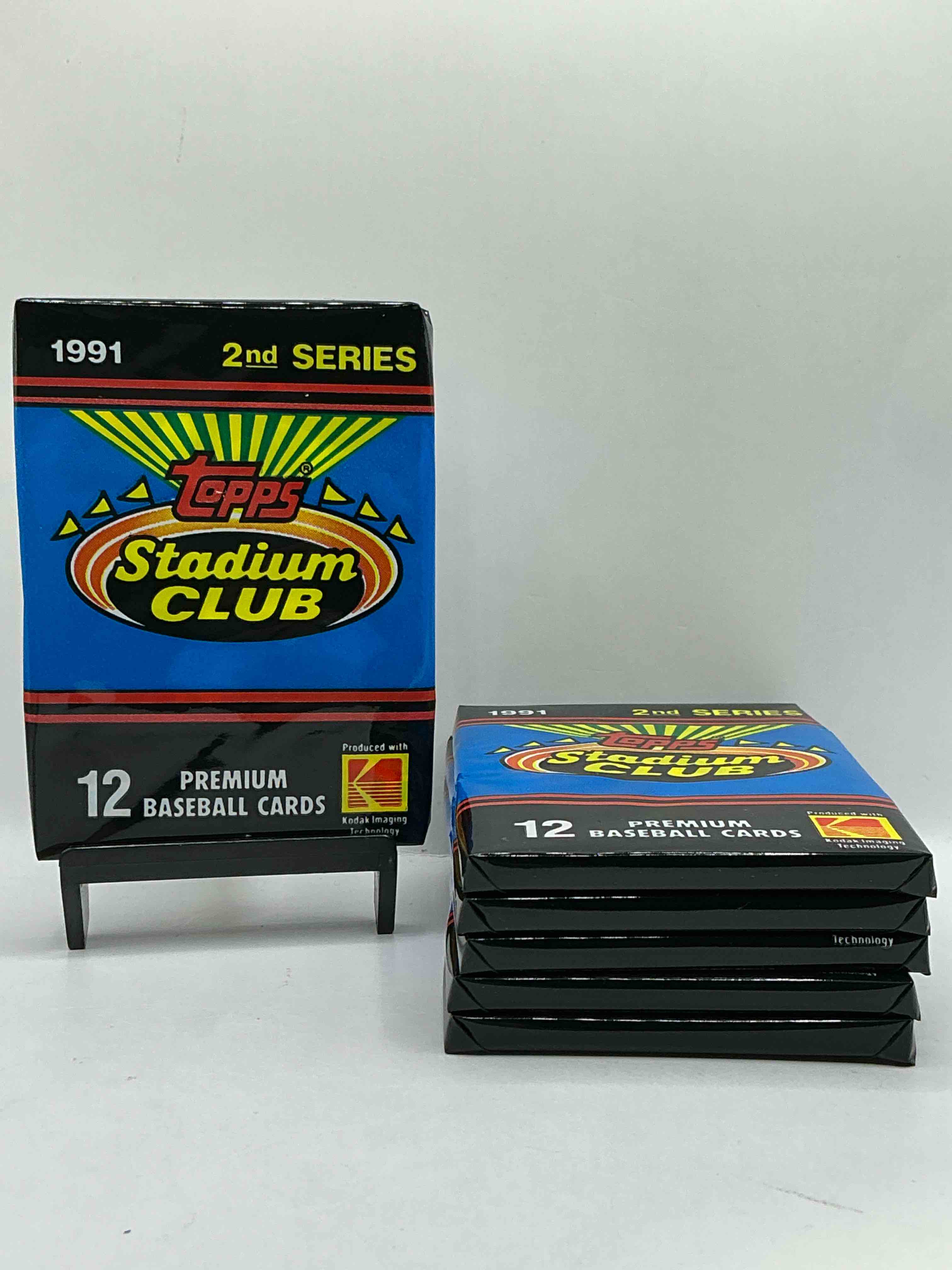 Ken Griffey Jr!? Frank Thomas!? Baseball Insanity! 1991 Topps Stadium Club Baseball Series II Unopened Packs, Direct From Box! 12 Premium Baseball Cards In Each Pack! Search For Griffey Jr, Nolan Ryan, Frank Thomas & So Much More!Search For 1980's Stars & Hall Of Famers!