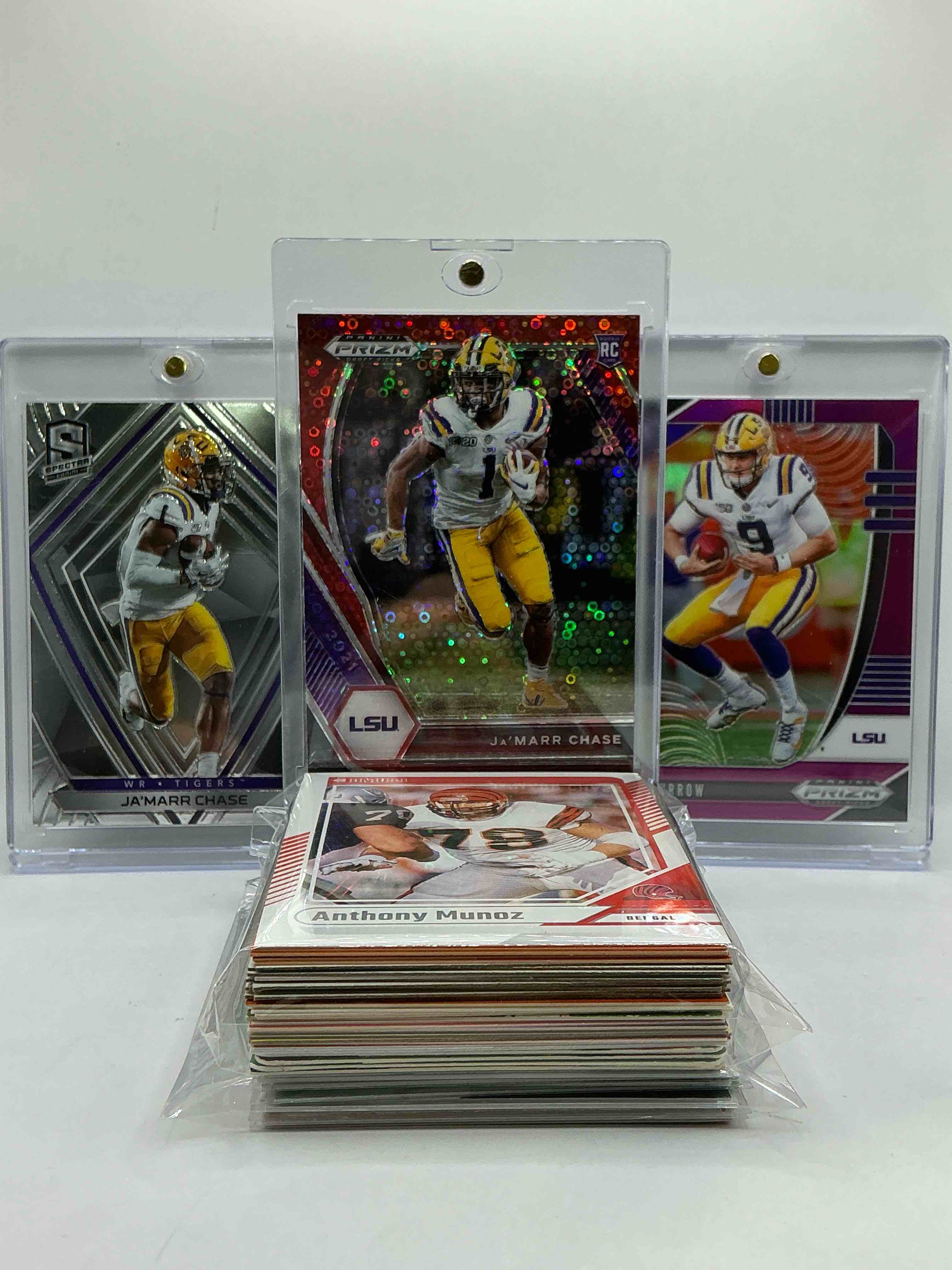 Tigers —> Bengals! LSU Brothers Rookies! Red Prizm Disco Ja’marr Chase Rookie & Matching Joe Burrow Prizm Pink & Purple Edition Rookie, Ja’marr Chase Spectra Rookie & More! This 50 Card Lot Includes Commons, Legends, Rookies, Heroes & More… Vintage & New!