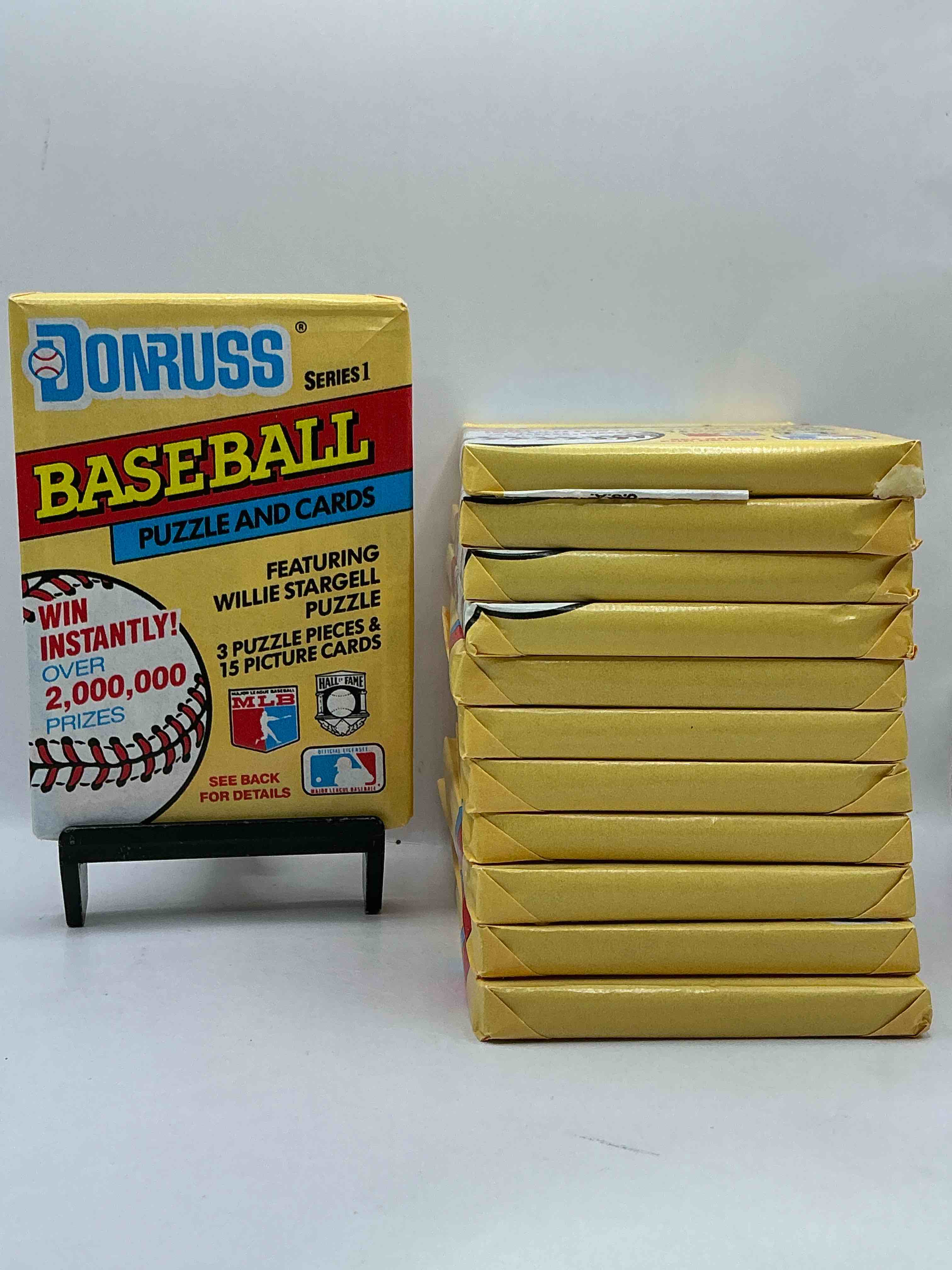 Wow! 1991 Donruss Series 1 Unopened Baseball Card Wax Packs! Direct From Original Box! Search For Valuable Ken Griffey Jr. Sports Trading Cards!