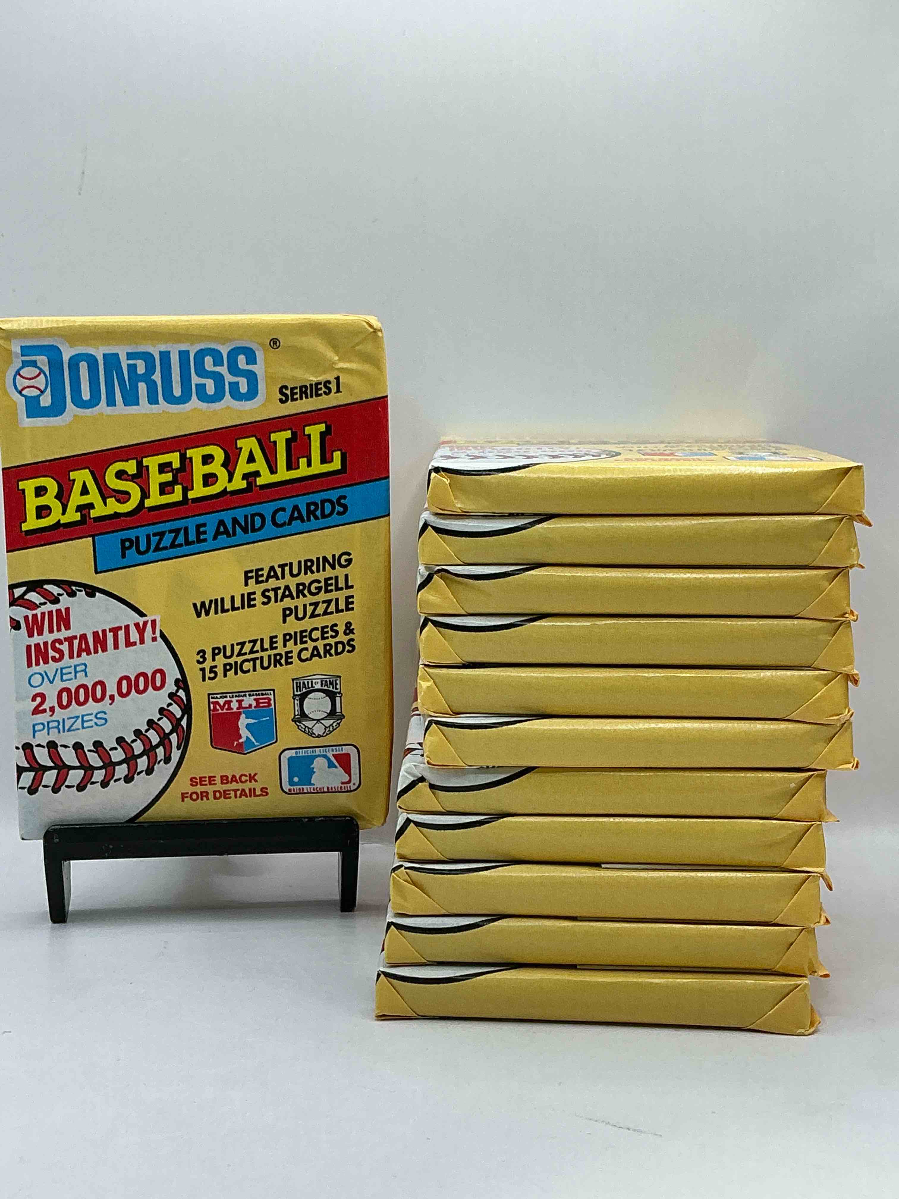 Wow! 1991 Donruss Series 1 Unopened Baseball Card Wax Packs! Direct From Original Box! Search For Valuable Ken Griffey Jr. Sports Trading Cards!