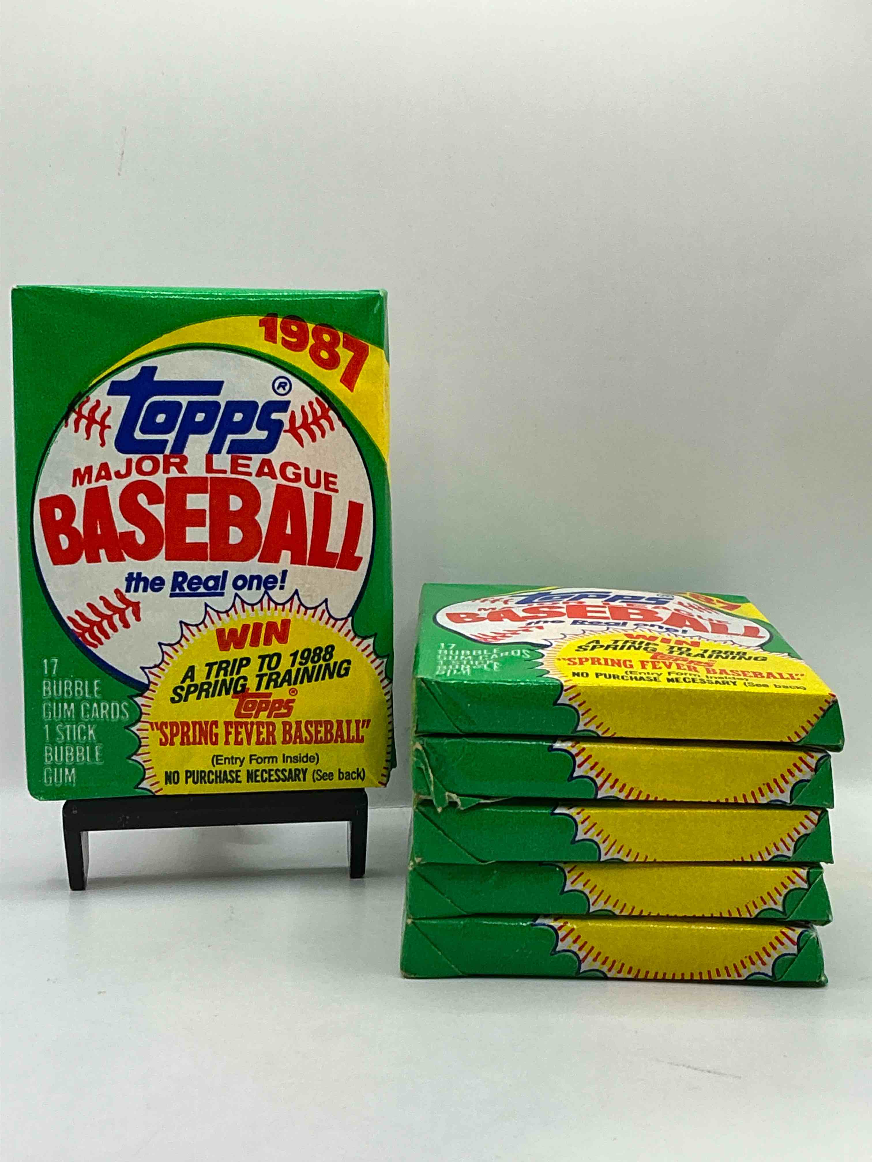 Loaded! 1987 Topps Baseball Unopened Sports Card Collectible Wax Pack, Direct From Original Retail Case! 1987 Topps Baseball Is A Loaded Year With Rookie Cards From Barry Bonds (PSA 10 $300+), Bo Jackson, Jose Canseco & More! Excellent Condition!