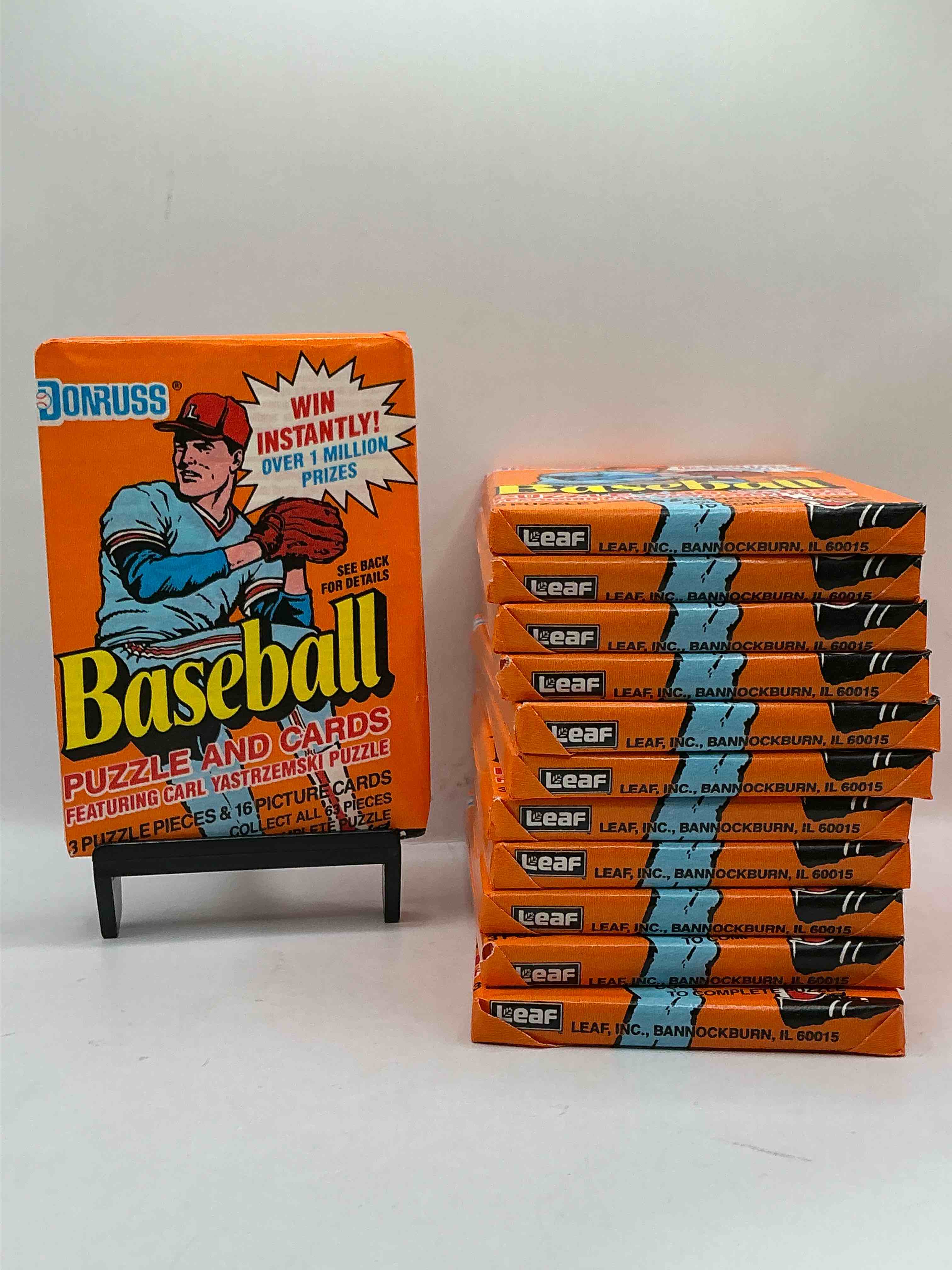 Diamond Kings Ken Griffey Jr!? 1990 Donruss Baseball Unopened Wax Packs! Hard To Find! Straight From Original Box! Search For Possible Juan Gonzalez Rookie Card!As Well As Valuable Ken Griffey Jr. Cards!