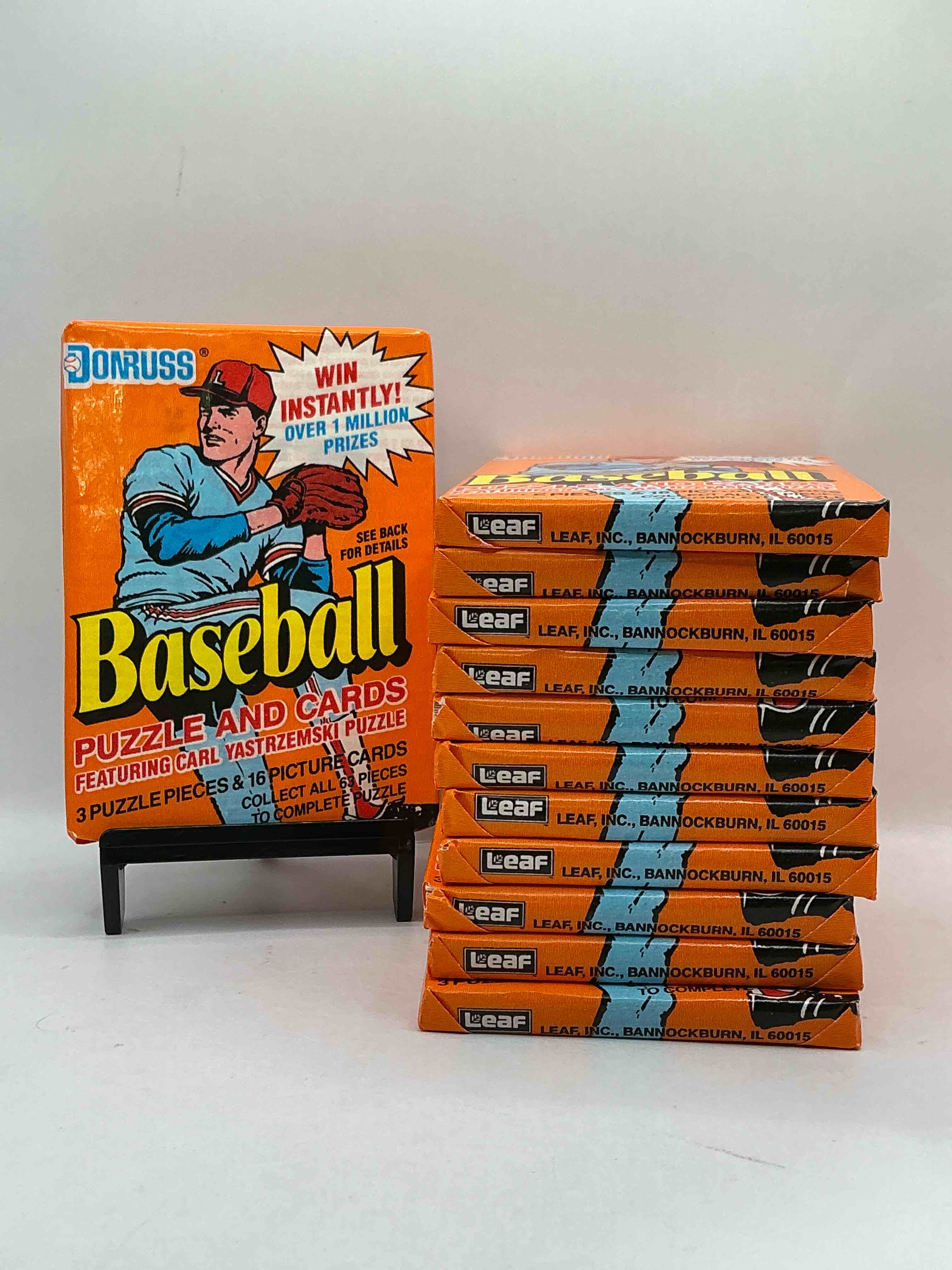 Diamond Kings Ken Griffey Jr!? 1990 Donruss Baseball Unopened Wax Packs! Hard To Find! Straight From Original Box! Search For Possible Juan Gonzalez Rookie Card!As Well As Valuable Ken Griffey Jr. Cards!