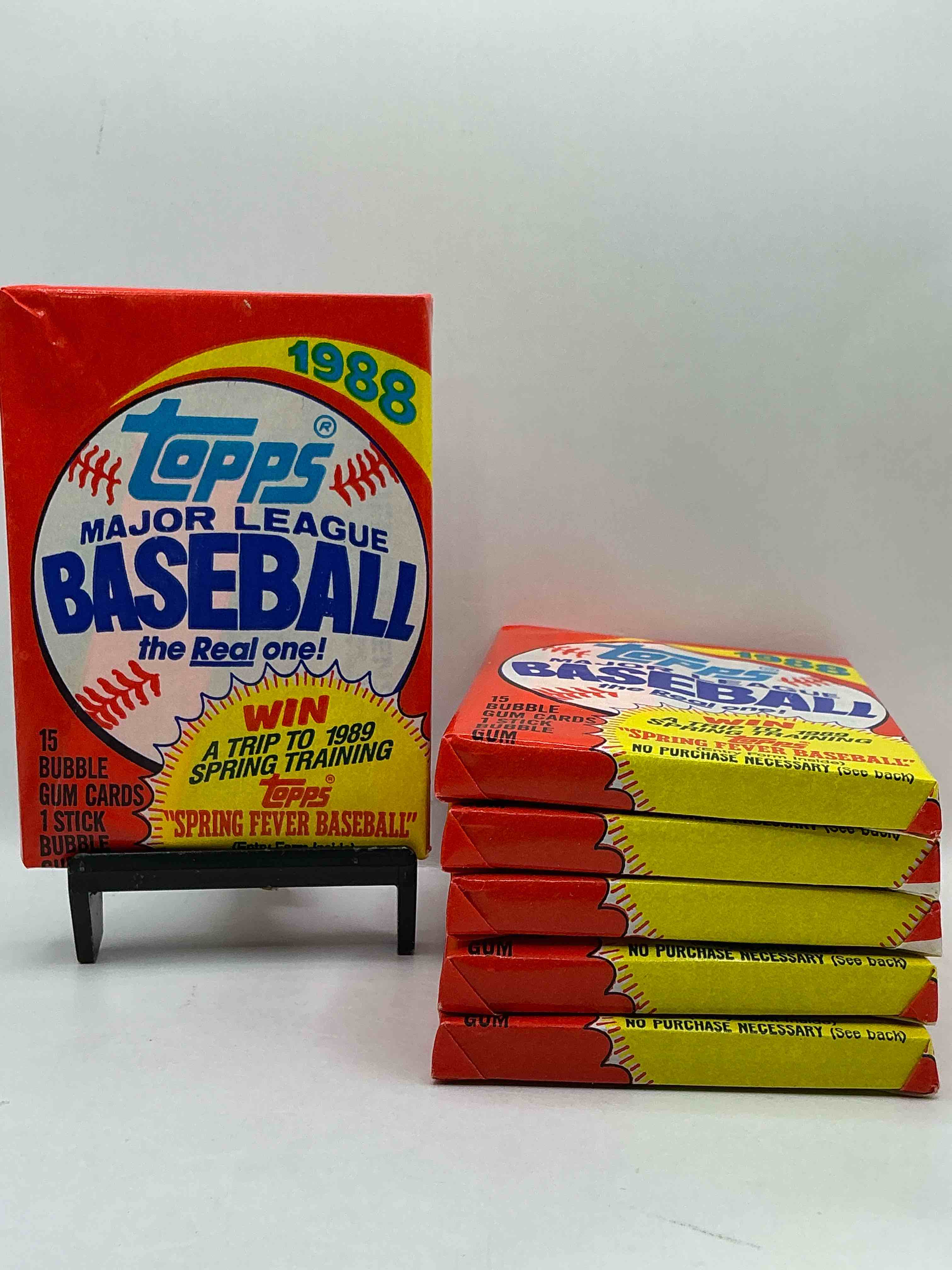 80's Baseball Fan's Rejoice! 1988 Topps Baseball Unopened Wax Packs Full Of Collectible Trading Cards! Search For Valuable Don Mattingly "World Of Baseball" & Nolan Ryan Cards Worth Hundreds In Perfect Condition!
