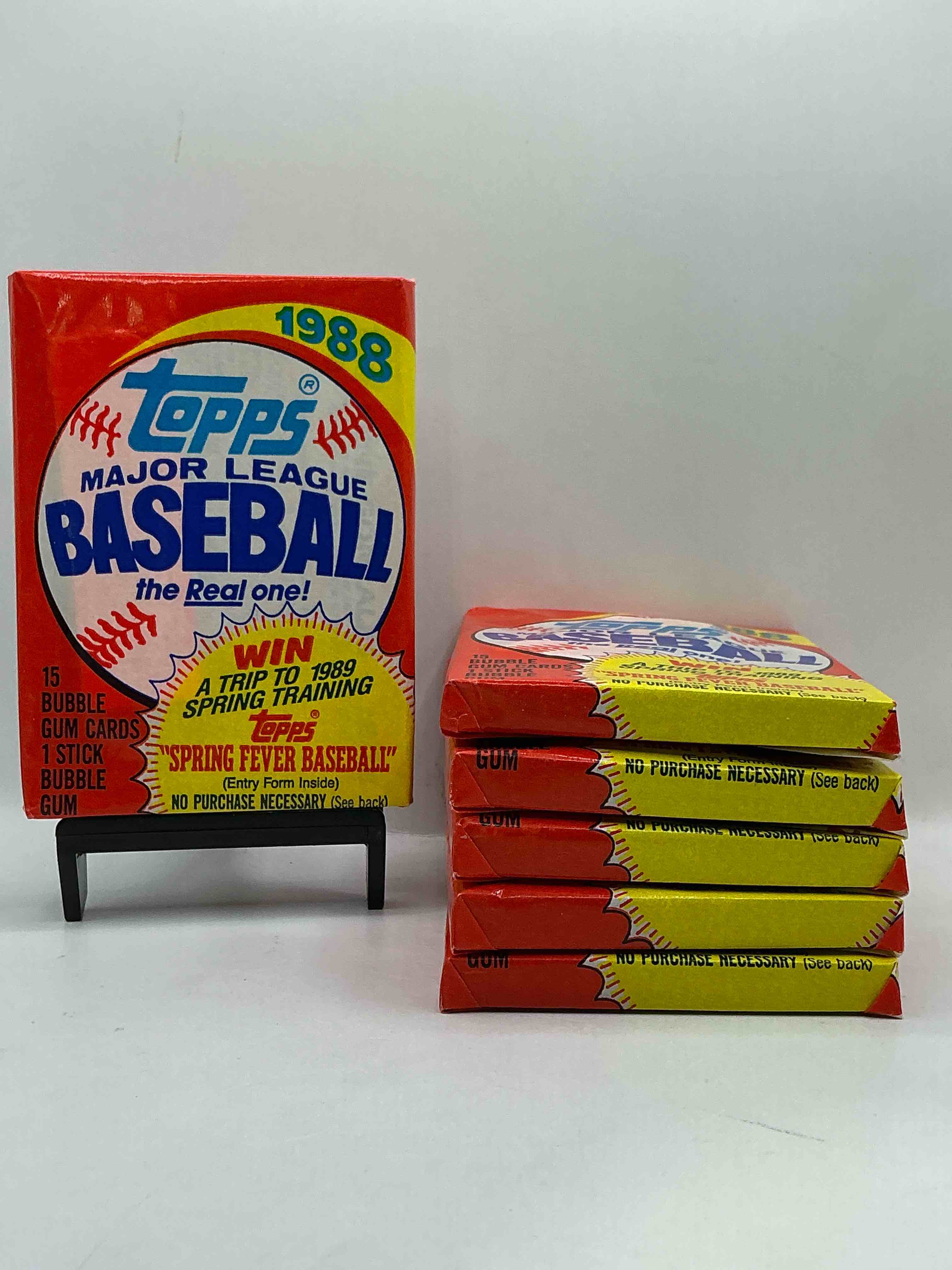 80's Baseball Fan's Rejoice! 1988 Topps Baseball Unopened Wax Packs Full Of Collectible Trading Cards! Search For Valuable Don Mattingly "World Of Baseball" & Nolan Ryan Cards Worth Hundreds In Perfect Condition!