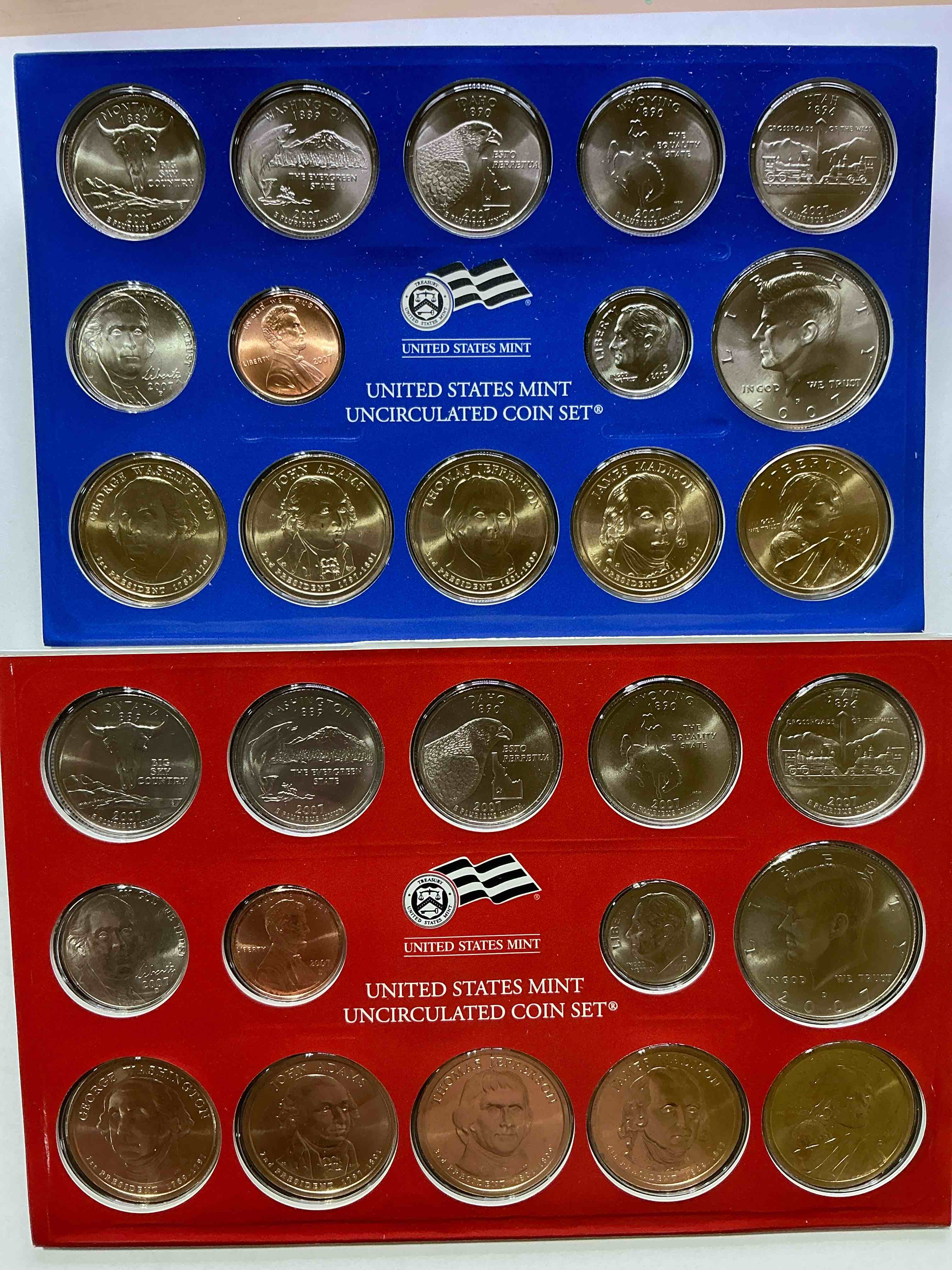 2007 Mint Coins! Uncirculated 28 Coins, Including Sacagawea Dollar Coins, Half Dollars, State Quarters, Dimes, Nickels & Pennies! Insane Mint Coins!