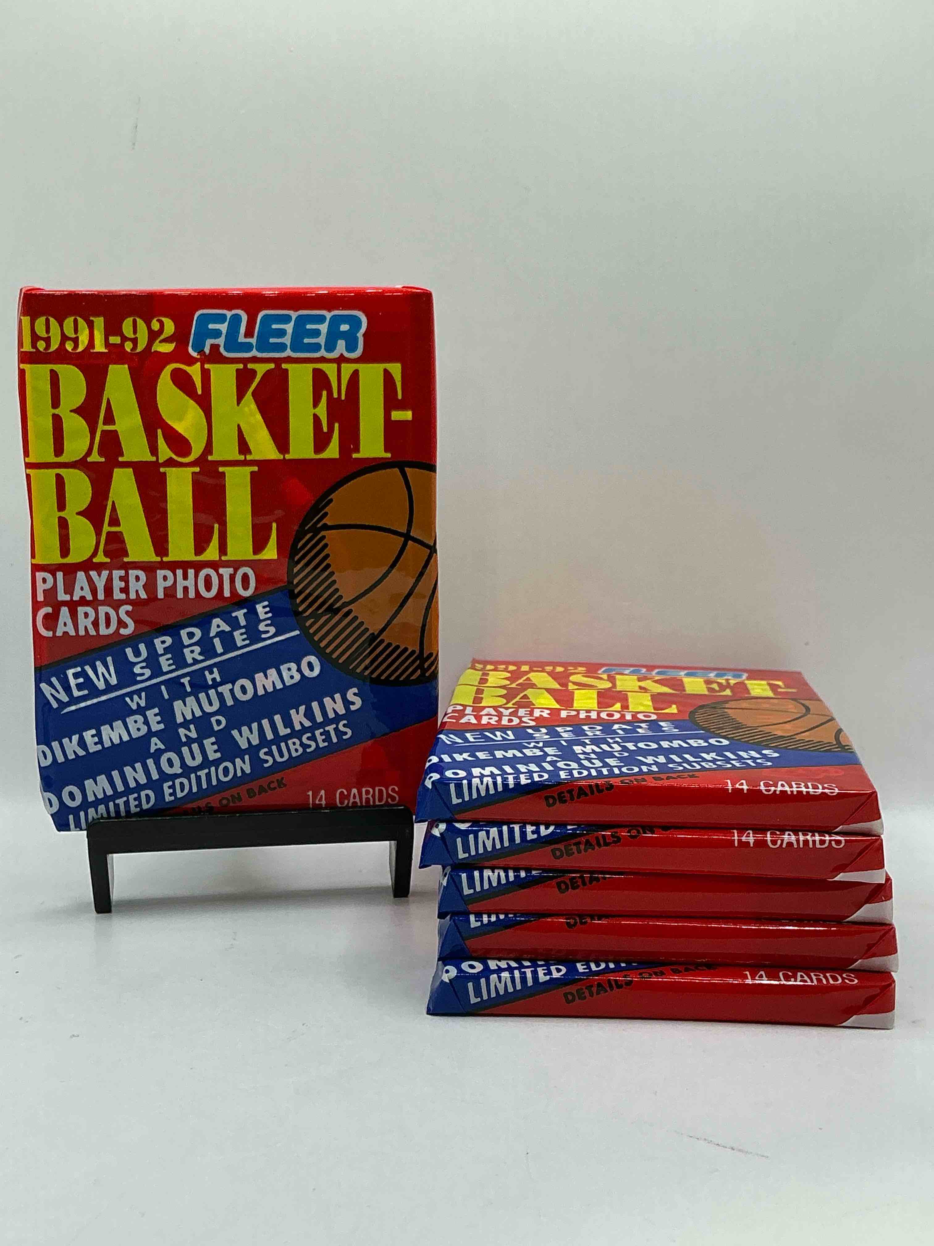 Basketball Wow! Rare 1991/92 NBA Fleer Sealed Sports Collectible Card Pack, Direct From Original Sealed Retail Case! So Many Awesome Cards To Search For Michael Jordan (PSA 10 Value $150) Larry Bird, Magic Johnson & Too Many Other Great Cards To List! Hard To Find, Excellent Like-New Condition!