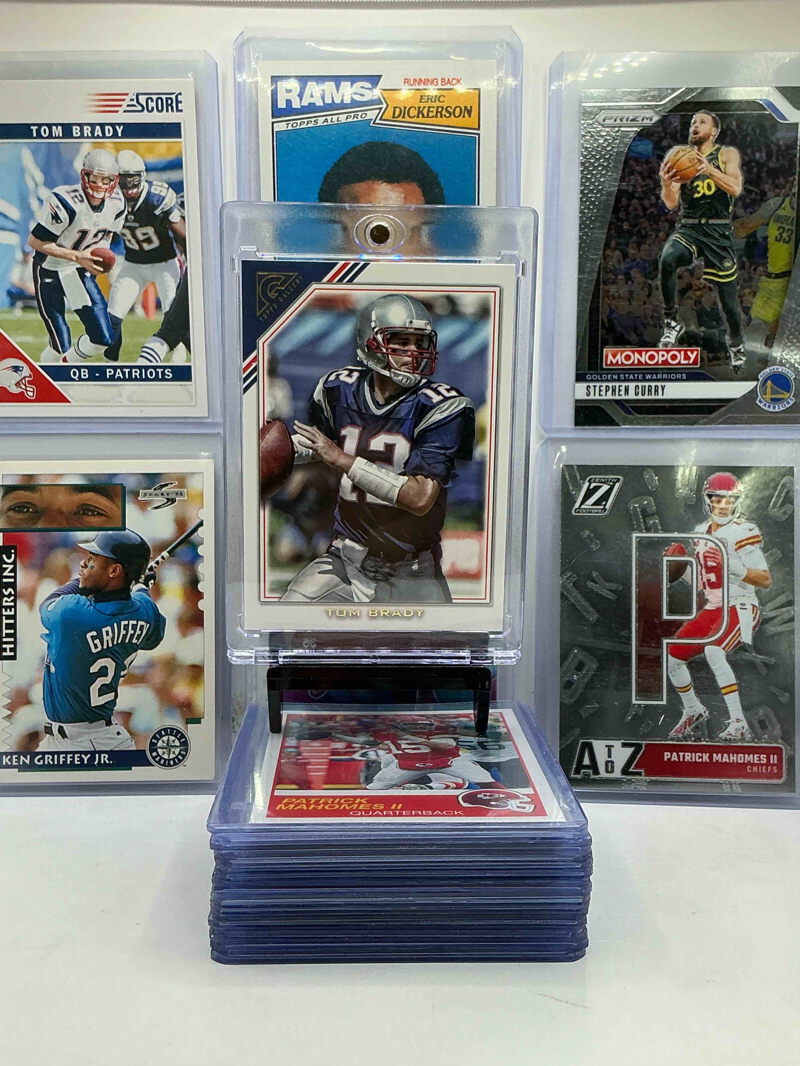 Cool Card Craziness! Tom Brady & Patrick Mahomes! Steph Curry & Ken Griffey Jr! Awesome Cool Card 24 Card Lot! Football, Baseball & Basketball! Eric Dickerson, William Perry, Mitch Richmond, Ickey Woods & More! WOW!