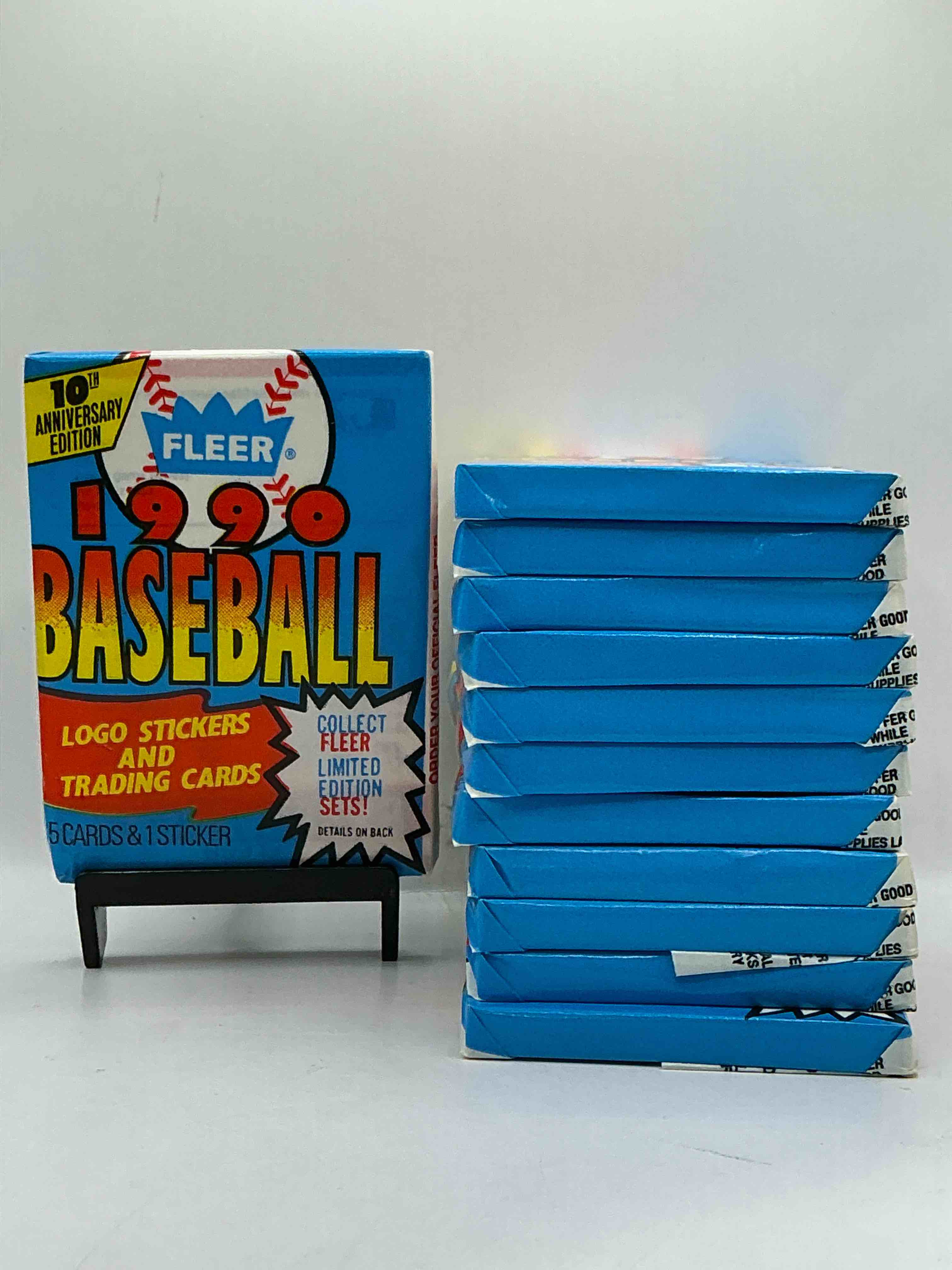 Vintage Baseball! Awesome 1990 Fleer Baseball Unopened Sports Card Wax Packs!Direct From Original Box! Search For Valuable Collectible Ken Griffey Jr Cards!