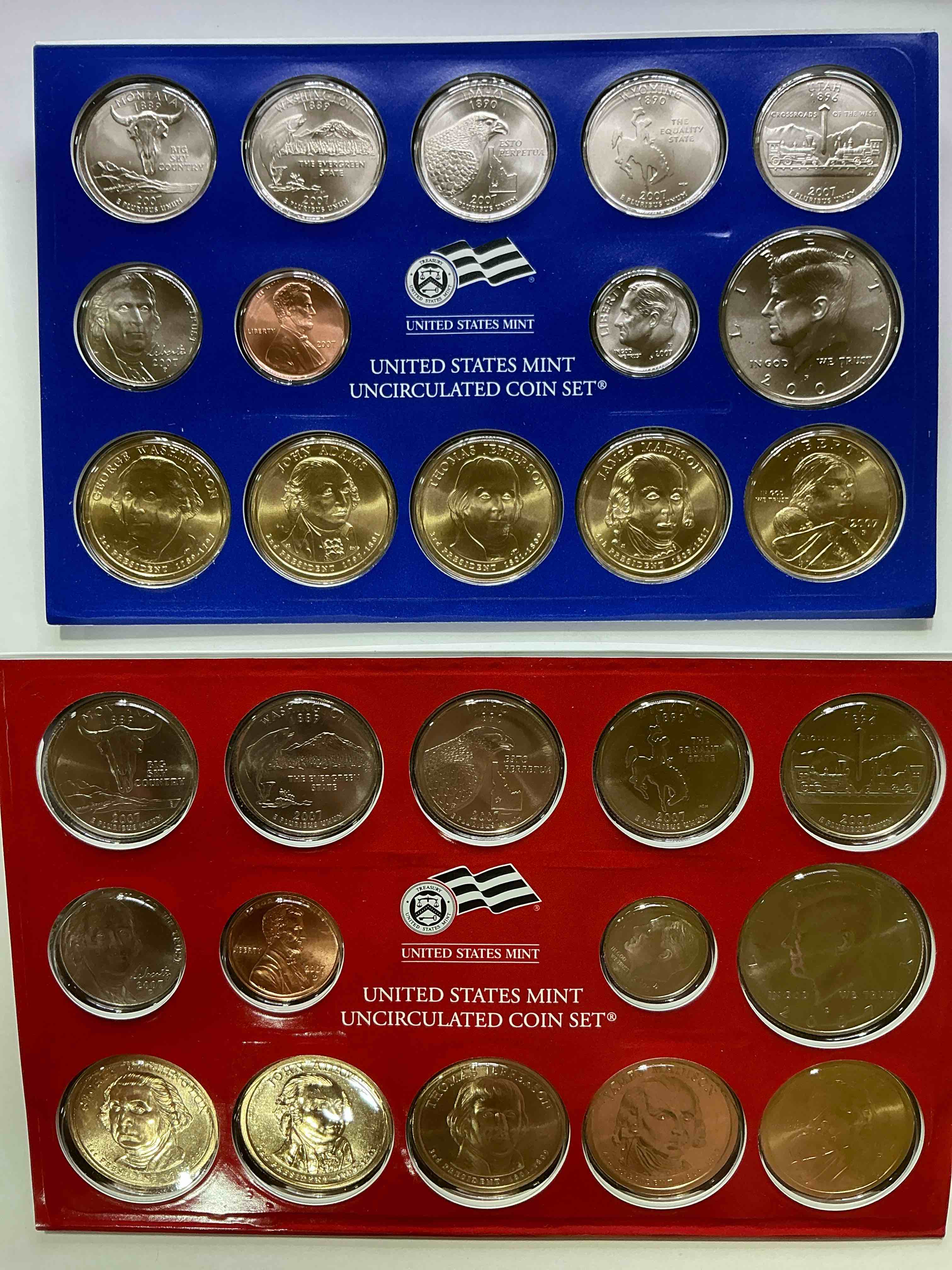 2007 Mint Coins! Uncirculated 28 Coins, Including Sacagawea Dollar Coins, Half Dollars, State Quarters, Dimes, Nickels & Pennies! Insane Mint Coins!