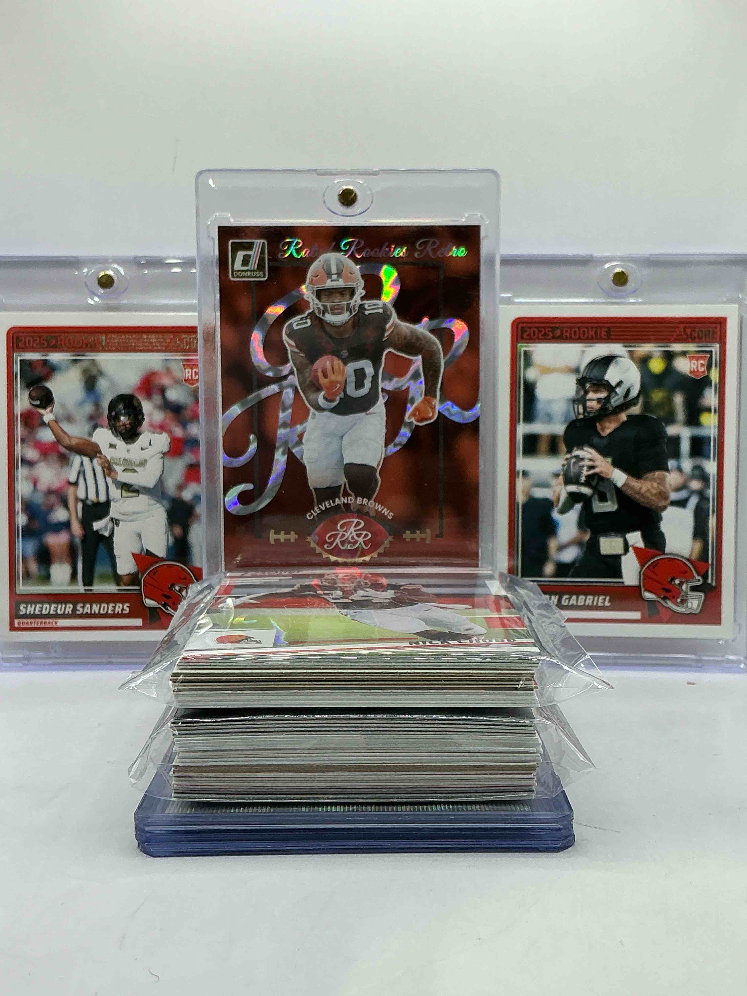 Quinshon Judkins Rated Rookies Retro, Shedeur Sanders Score Rookie & Dillon Gabriel Score Rookie! Insane Trio! 50 Card Lot! Commons, Legends, Rookies, Heroes & More! Nick Chubb, Myles Garrett, Baker Mayfield & More!