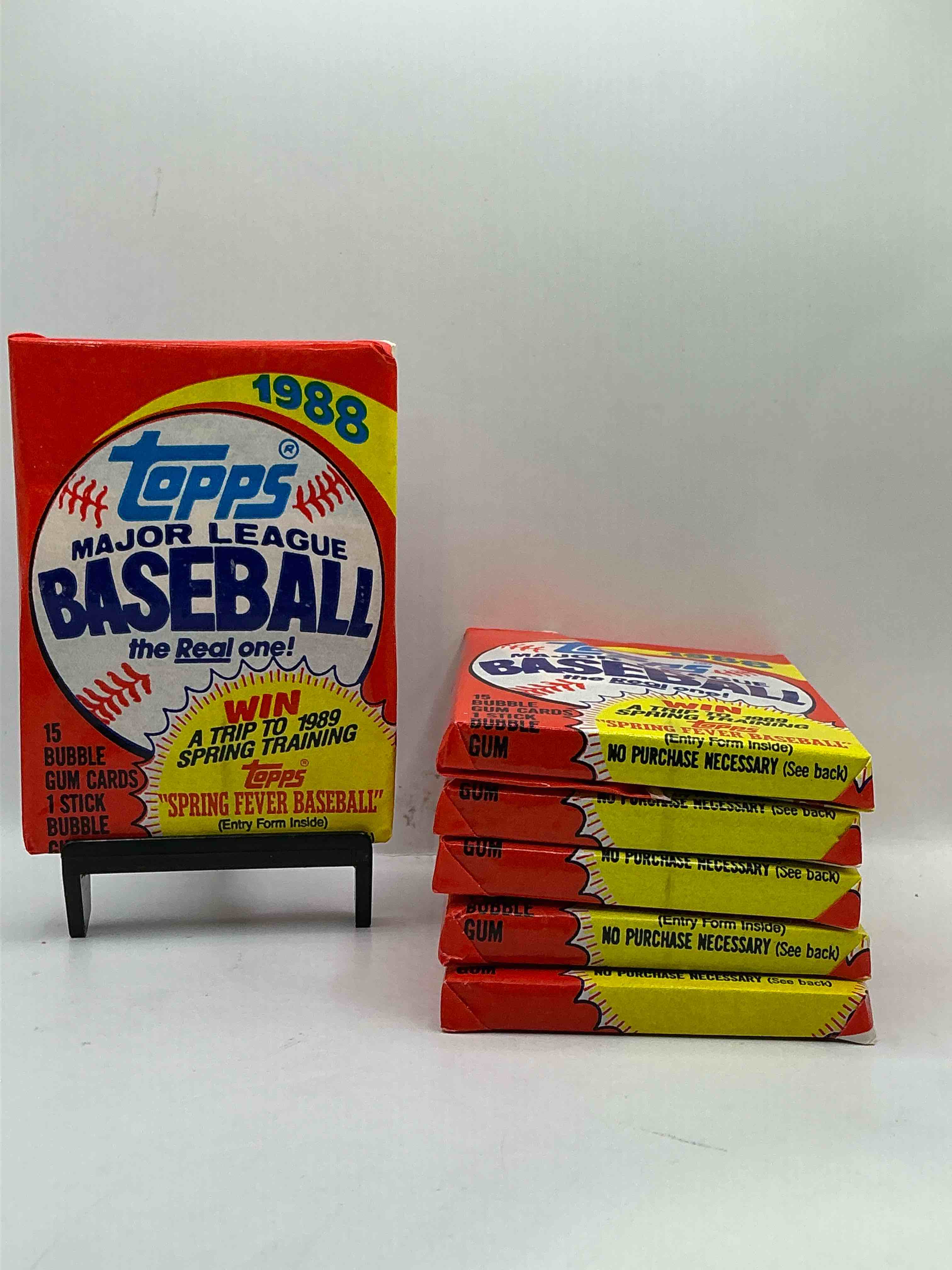 80's Baseball Fan's Rejoice! 1988 Topps Baseball Unopened Wax Packs Full Of Collectible Trading Cards! Search For Valuable Don Mattingly "World Of Baseball" & Nolan Ryan Cards Worth Hundreds In Perfect Condition!