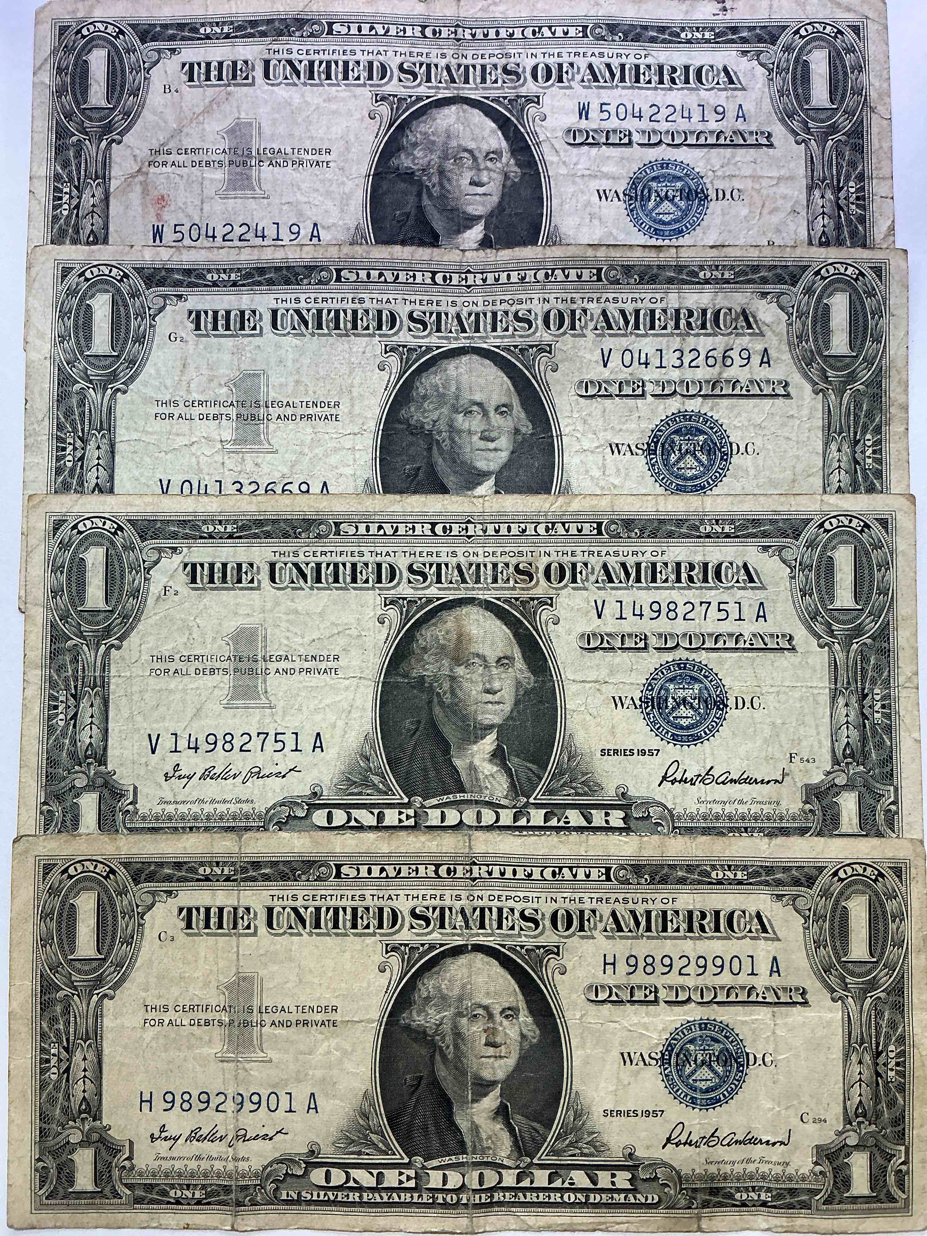 1957 Series Silver Certificates! Did You Know That Prior To 1964 One Dollar U.S. Paper Money Was Actually Redeemable For Silver Dollars?! Wow How Times Have Changed! Silver Certificates Were Produced From 1878 To 1964 & Are Still Considered Legal Tender At Face Value. Here Are Gorgeous, Circulated 1957 U.S. One Dollar Silver Certificate, With Highly Collectible "Blue Seal!* Own An Awesome Piece Of History!