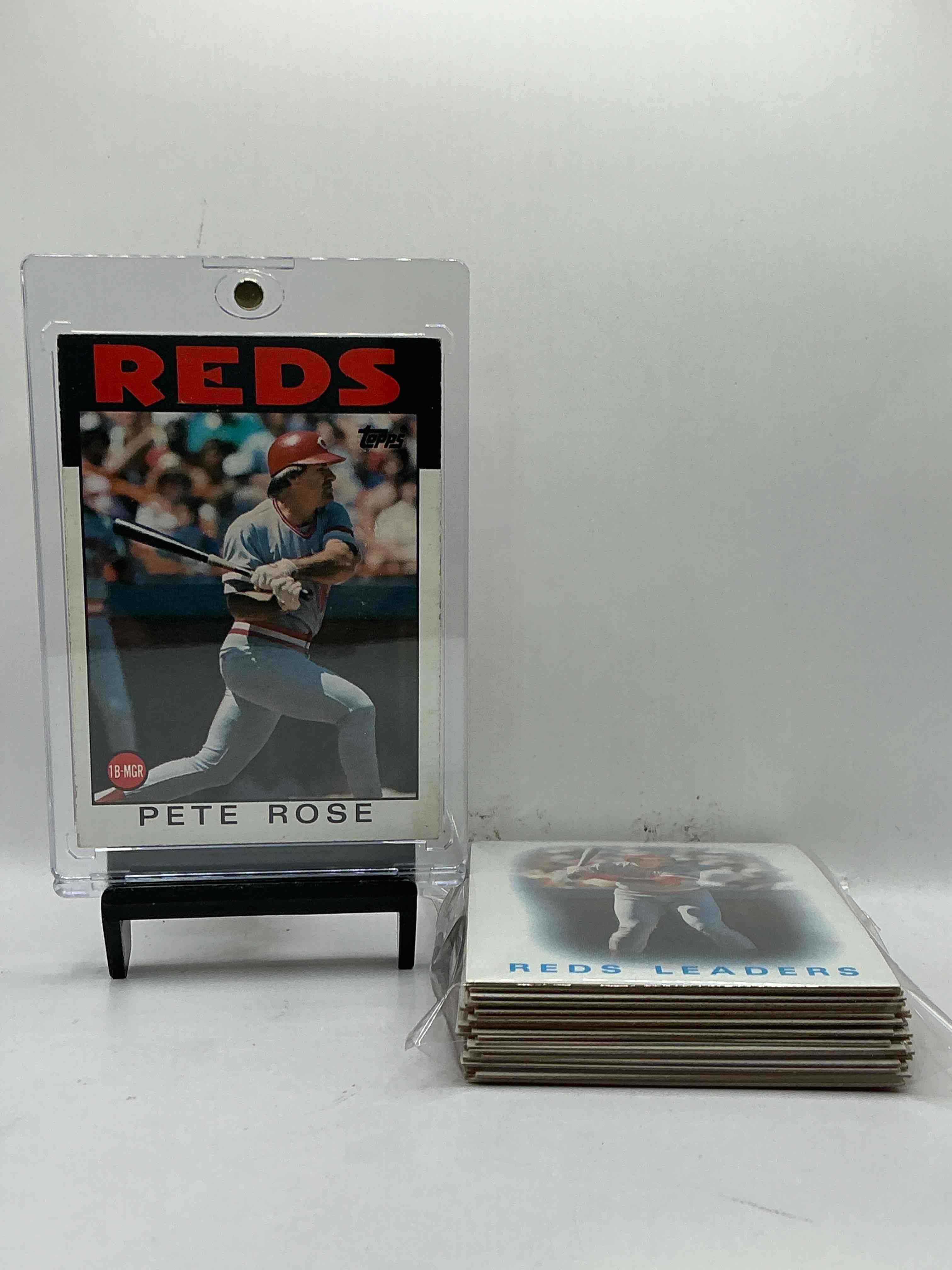 1986 TOPPS Ultra Rare Reds Team Set! Legends Inside Including Pete Rose, Dave Parker, Ron Oester, Tony Perez, Dave Concepcion & More! 
