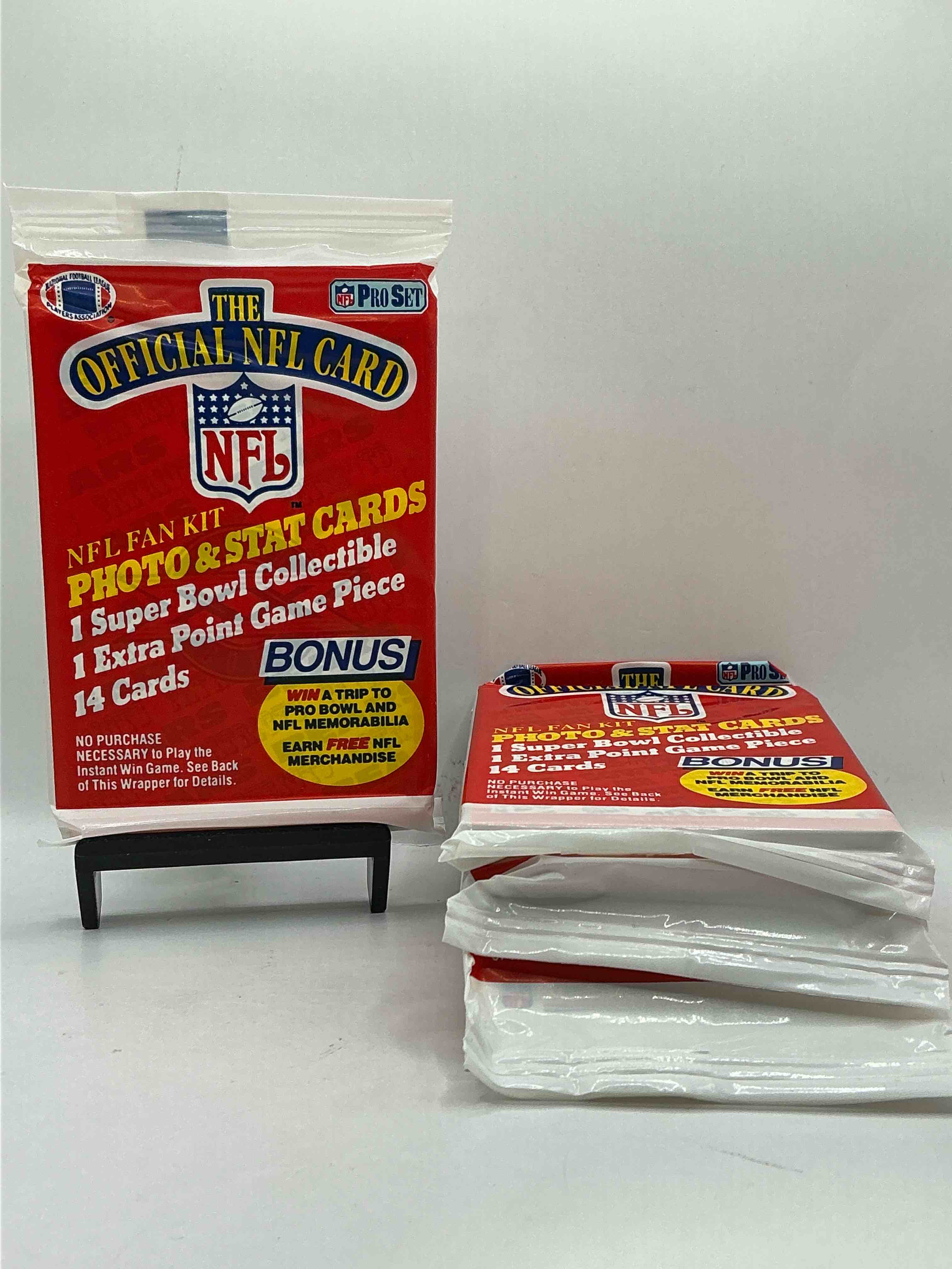 Loaded! 1989 Pro Set Football Sealed Card Pack, Direct From Original Retail Case!Highly Sought After By Collectors As This Year Is Loaded With High Profile Rookies!Search For Rookie Cards From Barry Sanders, Deion Sanders, Troy Aikman, Michael Irvin & Much More! Getting Hard To Find!