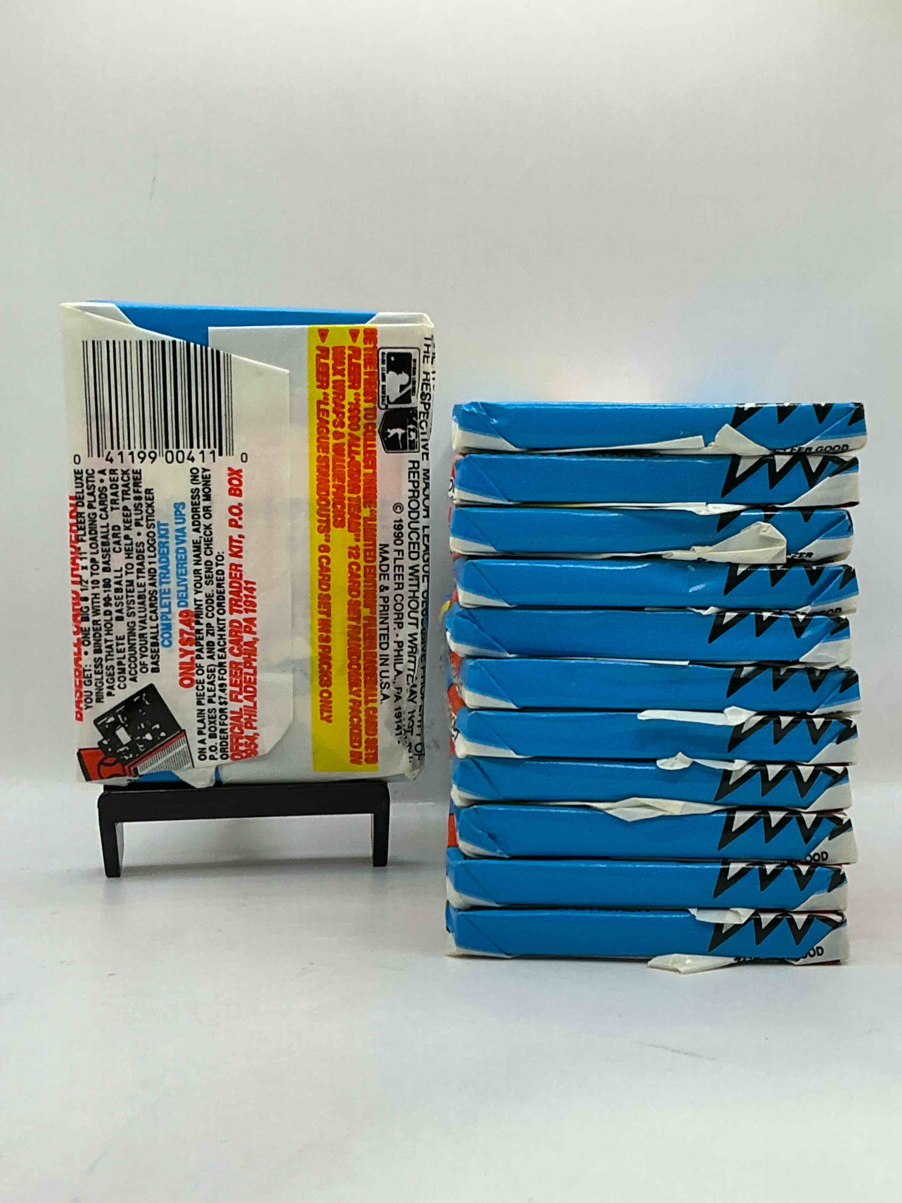 Condition photo showing New/Like New for Vintage Baseball! Awesome 1990 Fleer Baseball Unopened Sports Card Wax Packs!Direct From Original Box! Search For Valuable Collectible Ken Griffey Jr Cards!
