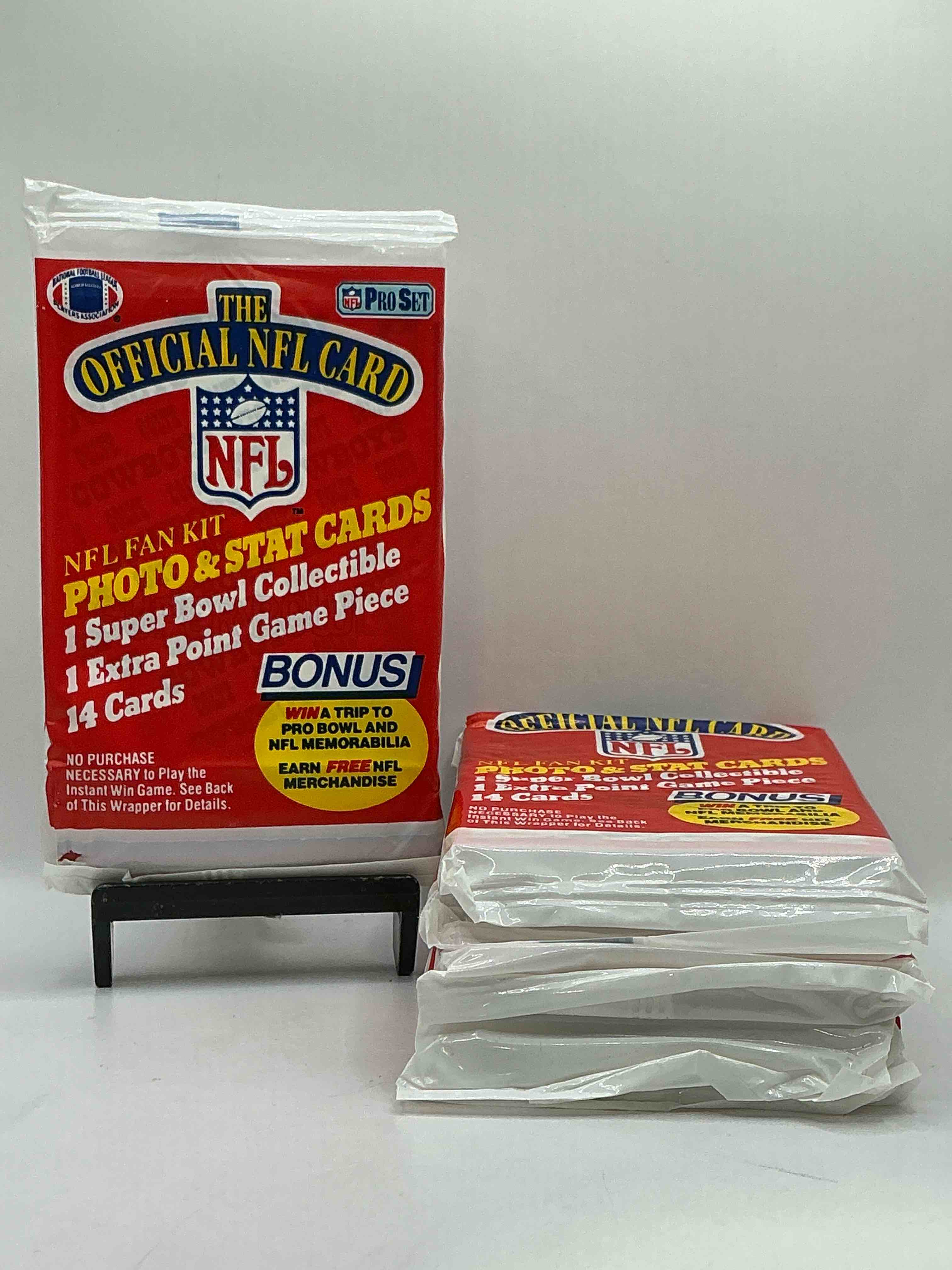 Loaded! 1989 Pro Set Football Sealed Card Pack, Direct From Original Retail Case!Highly Sought After By Collectors As This Year Is Loaded With High Profile Rookies!Search For Rookie Cards From Barry Sanders, Deion Sanders, Troy Aikman, Michael Irvin & Much More! Getting Hard To Find!