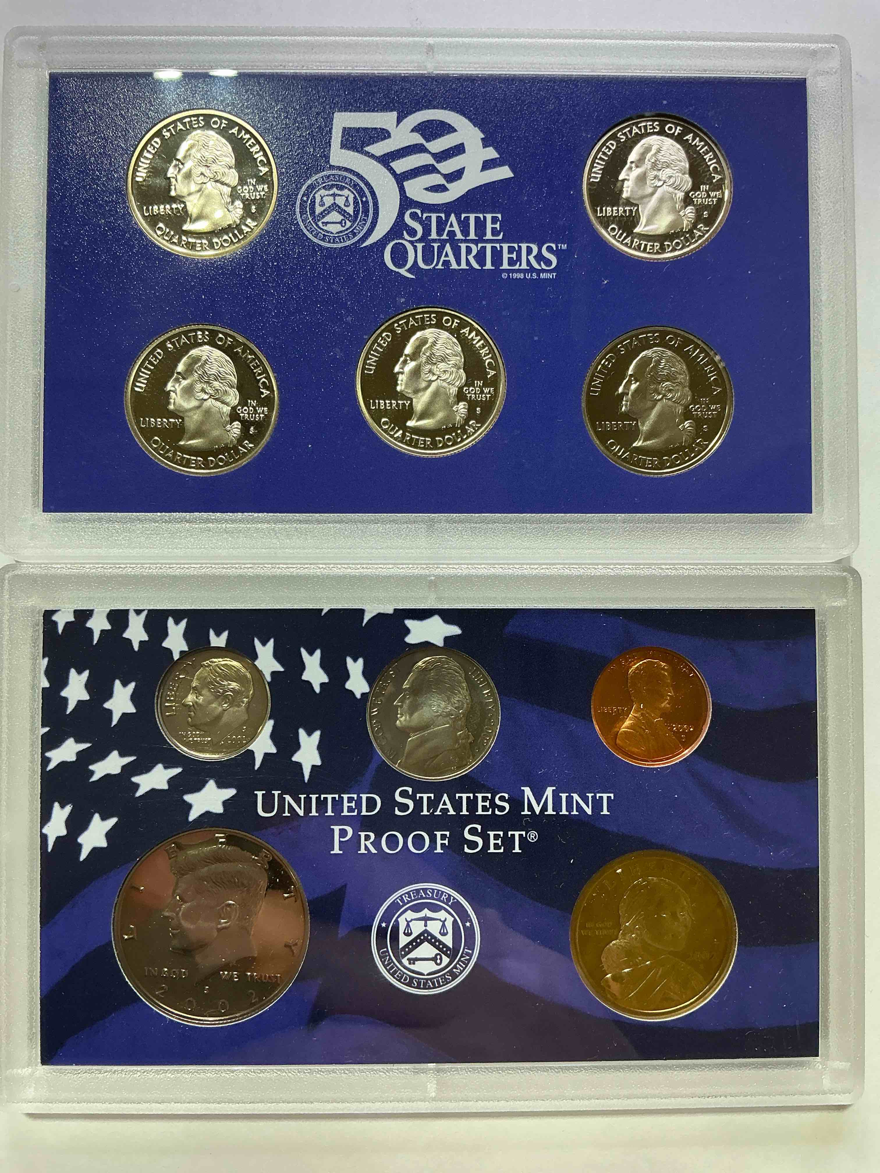 United States Mint Proof Set! Insane Combo! 2002 Mint Proof Set From The US Treasury! Uncirculated & Beautiful Coins! Dollar, Half Dollar, Quarters, Nickel, Dime & Penny!
