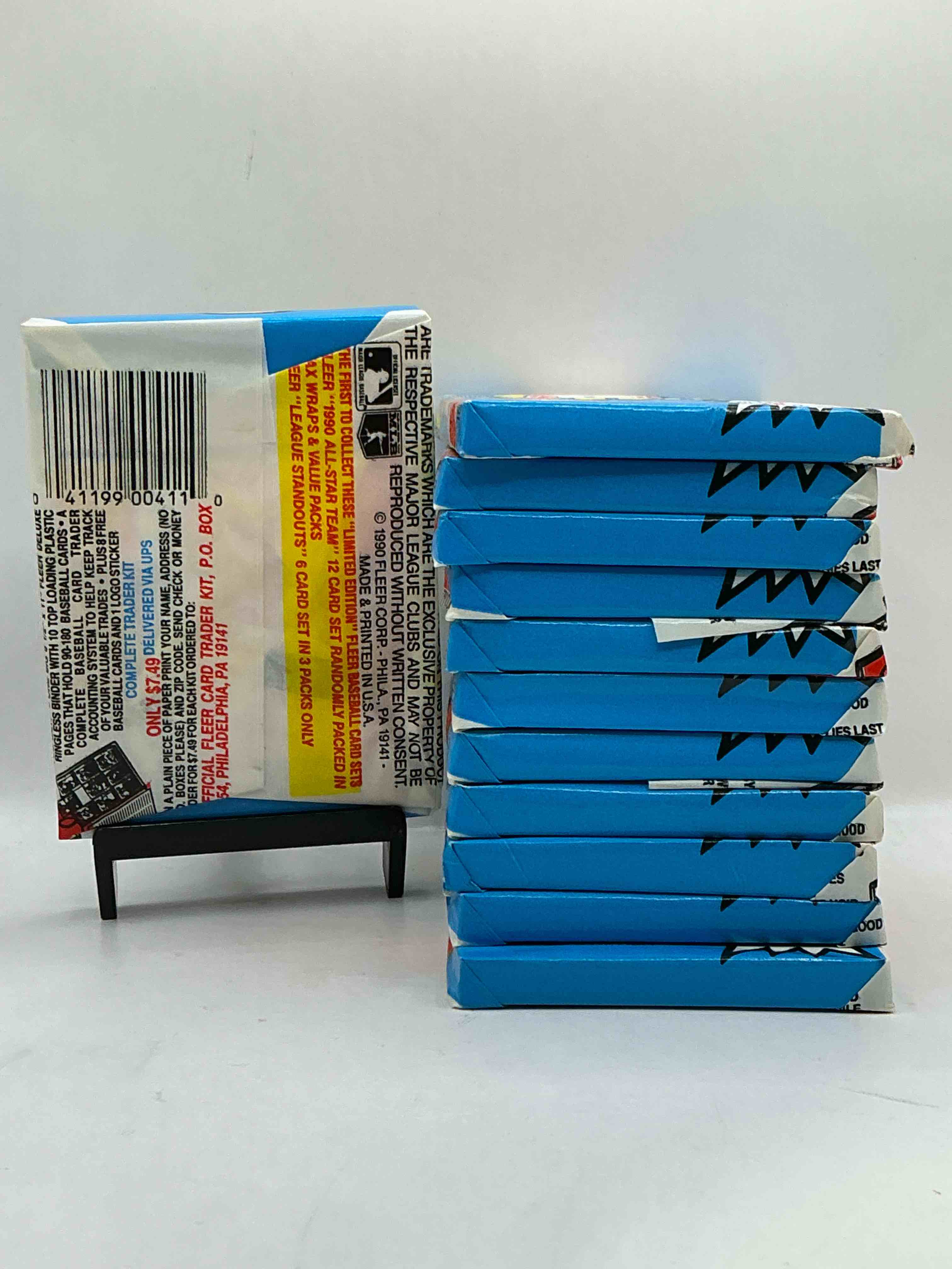 Condition photo showing New/Like New for Vintage Baseball! Awesome 1990 Fleer Baseball Unopened Sports Card Wax Packs!Direct From Original Box! Search For Valuable Collectible Ken Griffey Jr Cards!