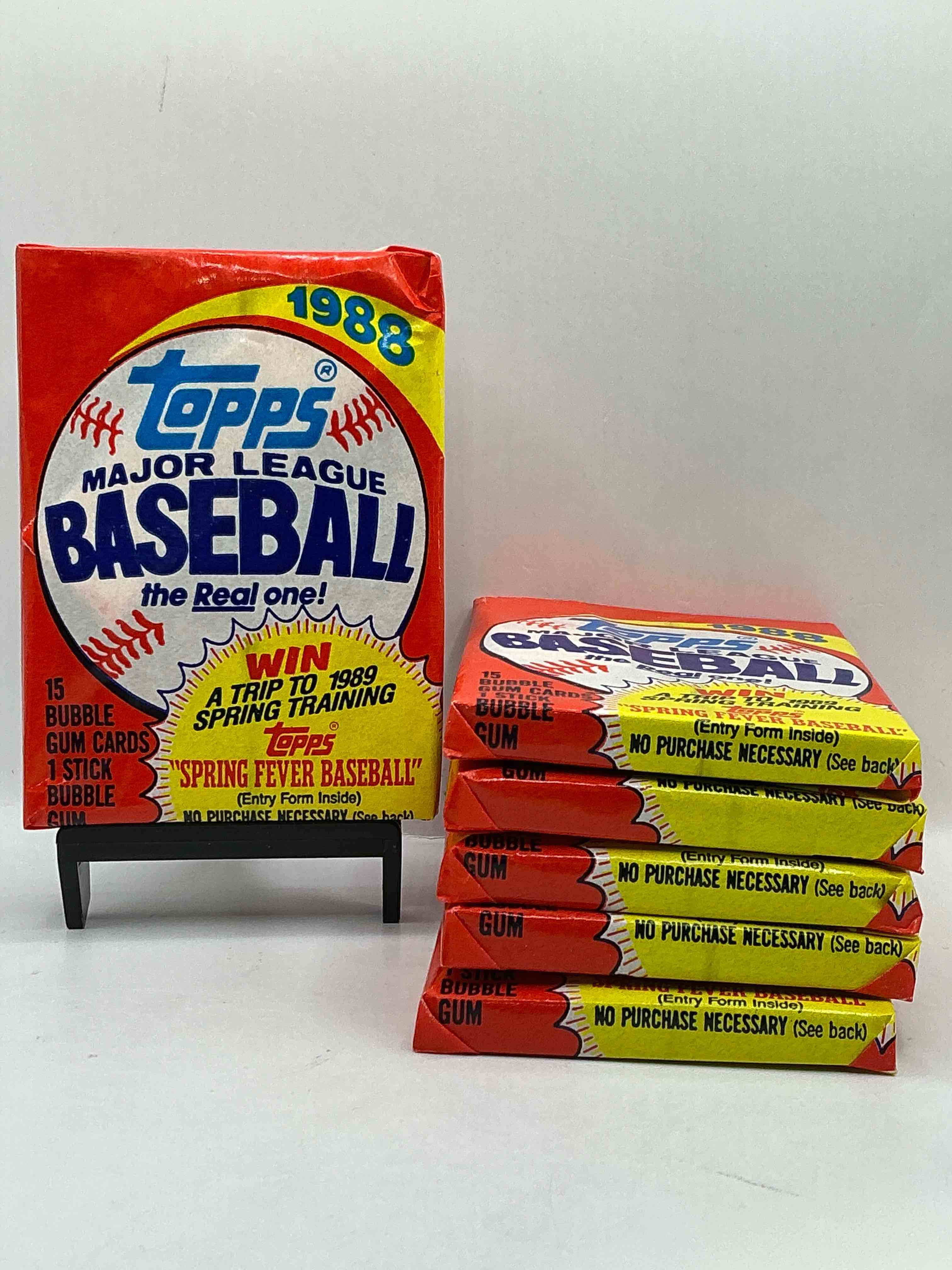 80's Baseball Fan's Rejoice! 1988 Topps Baseball Unopened Wax Packs Full Of Collectible Trading Cards! Search For Valuable Don Mattingly "World Of Baseball" & Nolan Ryan Cards Worth Hundreds In Perfect Condition!