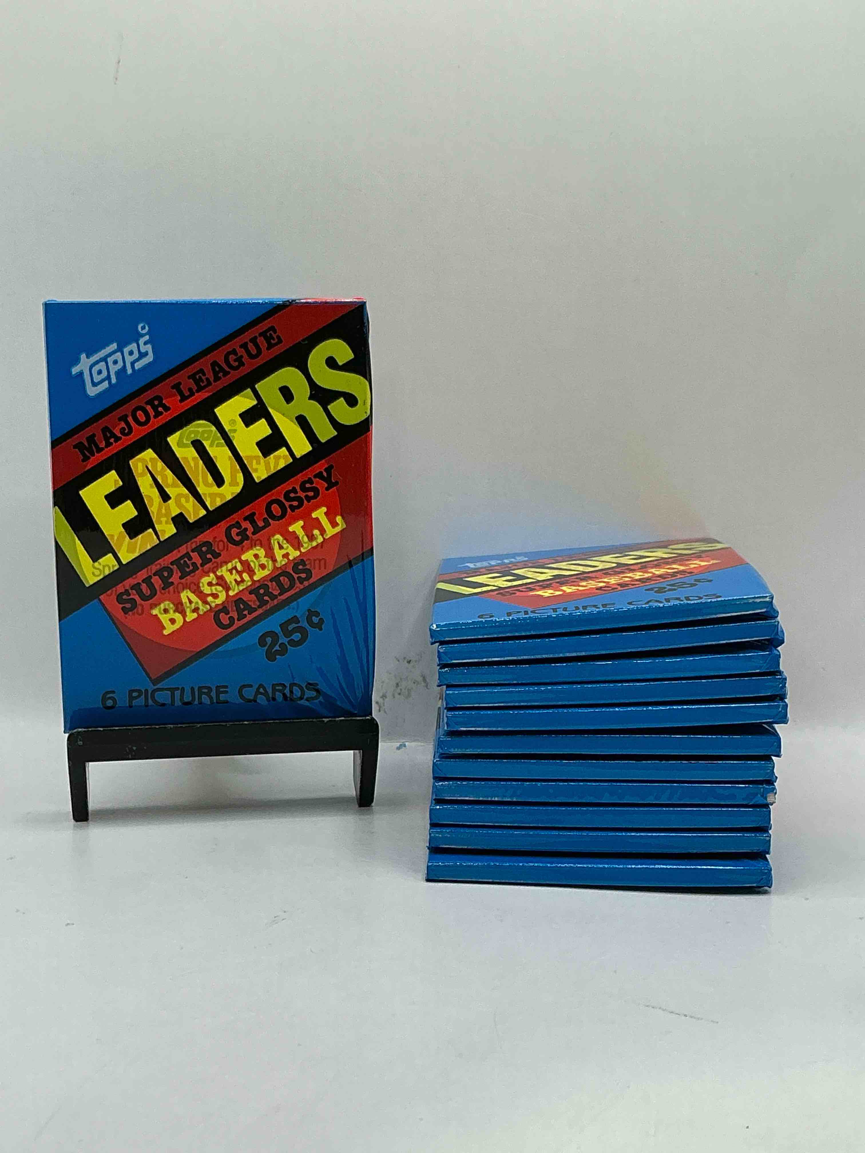 Ultra Rare! 1986 "MLB Leaders" Unopened Miniature Baseball Collectible Card Packs, 6 Cards Per Pack, Direct From Original Retail Case. Super Rare, Impossible To Find! Like New Condition!