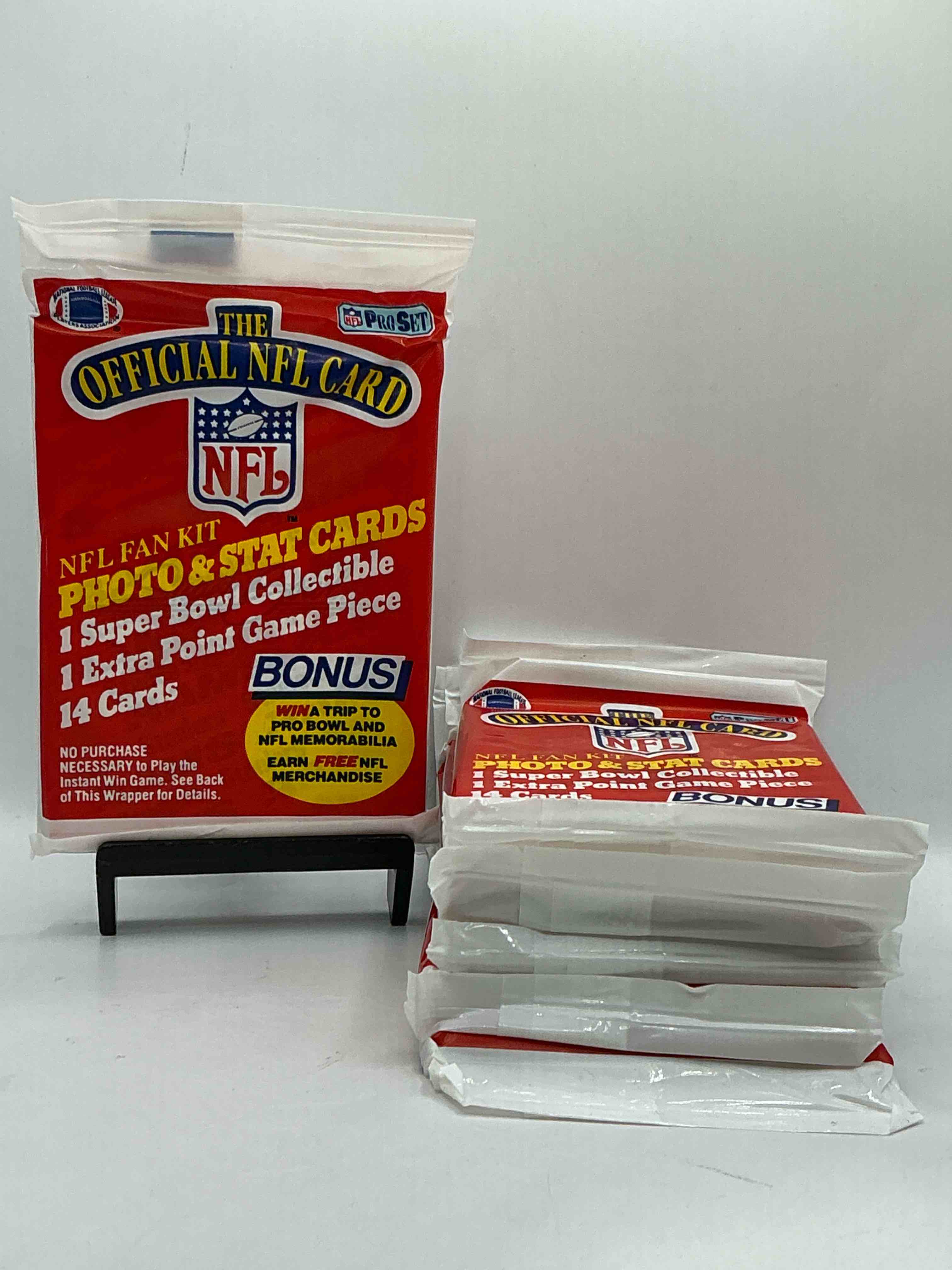 Loaded! 1989 Pro Set Football Sealed Card Pack, Direct From Original Retail Case!Highly Sought After By Collectors As This Year Is Loaded With High Profile Rookies!Search For Rookie Cards From Barry Sanders, Deion Sanders, Troy Aikman, Michael Irvin & Much More! Getting Hard To Find!