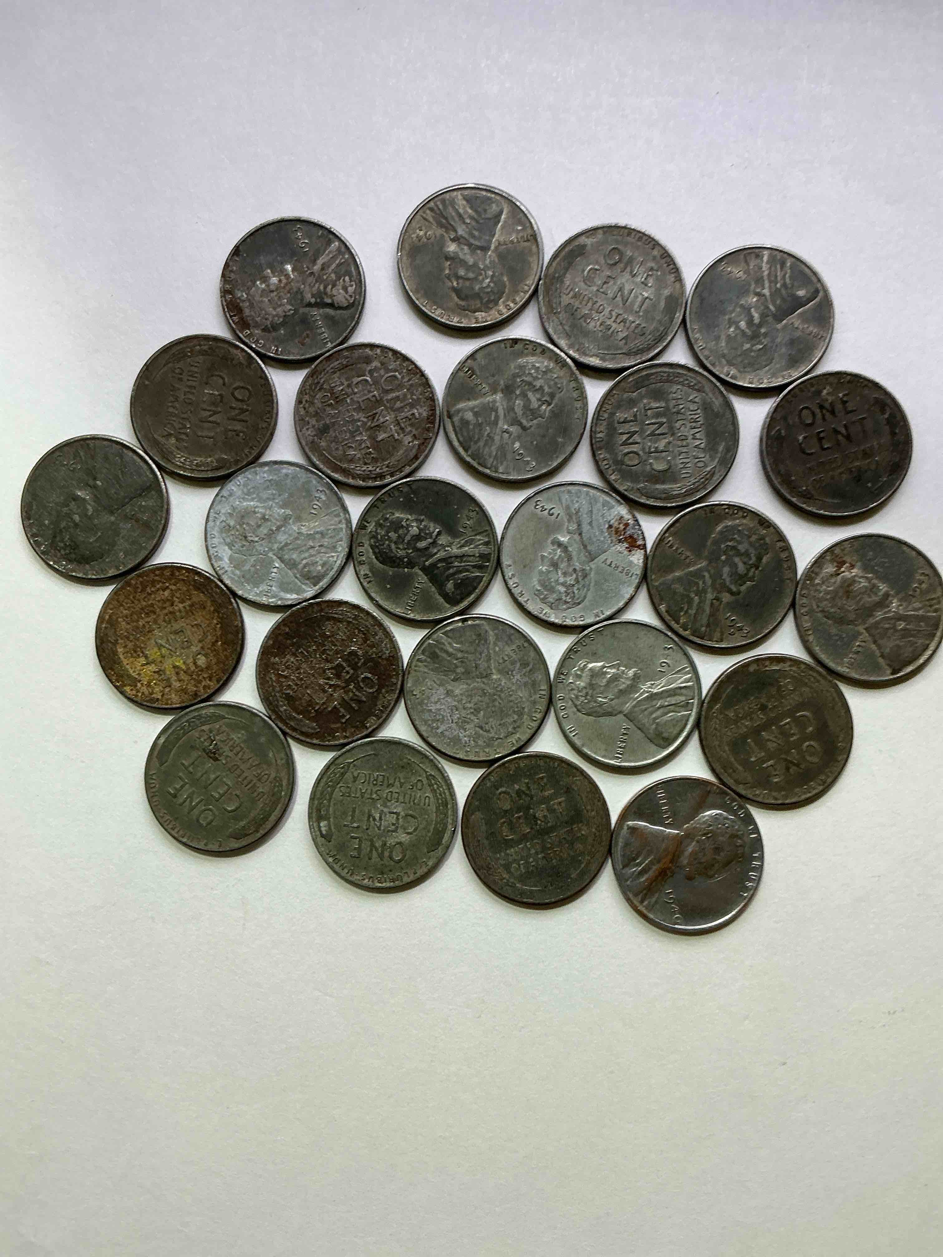 1943 World War Il History! Did You Know That In 1943 Copper Was So Valuable For Making Ammunition That The U.S. Treasury Made Pennies Out Of Steel?! 1943 STEEL Pennies Have Become Valuable, Rare Collector Items! Up For Auction Are Rare WWII Steel Pennies Appearing Circulated. Own Pieces Of World War II History That Are An Awesome Investment!