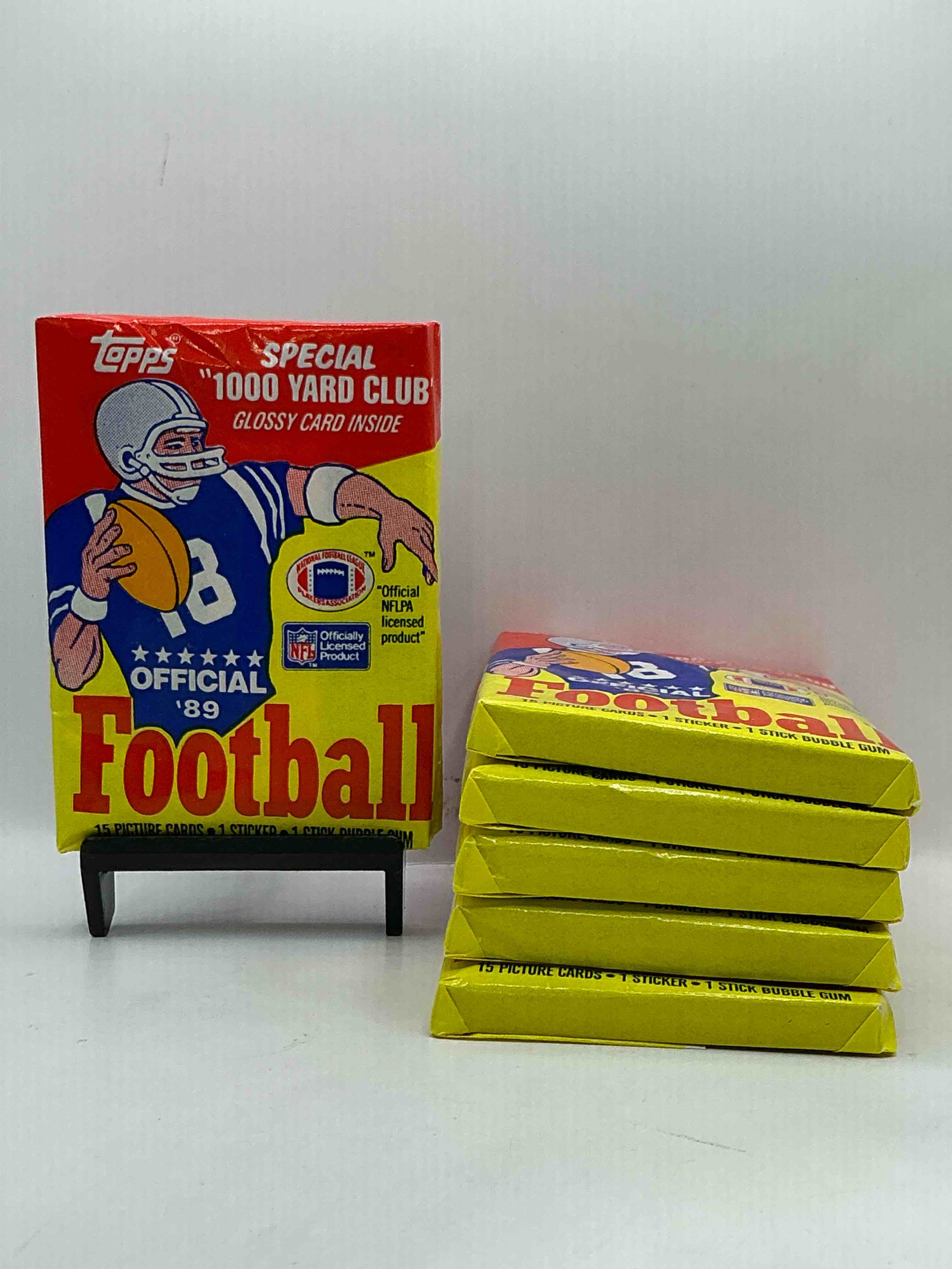 1989 Topps Football Unopened Sports Card Wax Packs! Straight From Original Box!Search For Deion Sanders Rookie Cards! Along With Valuable Jerry Rice, Bo Jackson & Other 80's Stars!