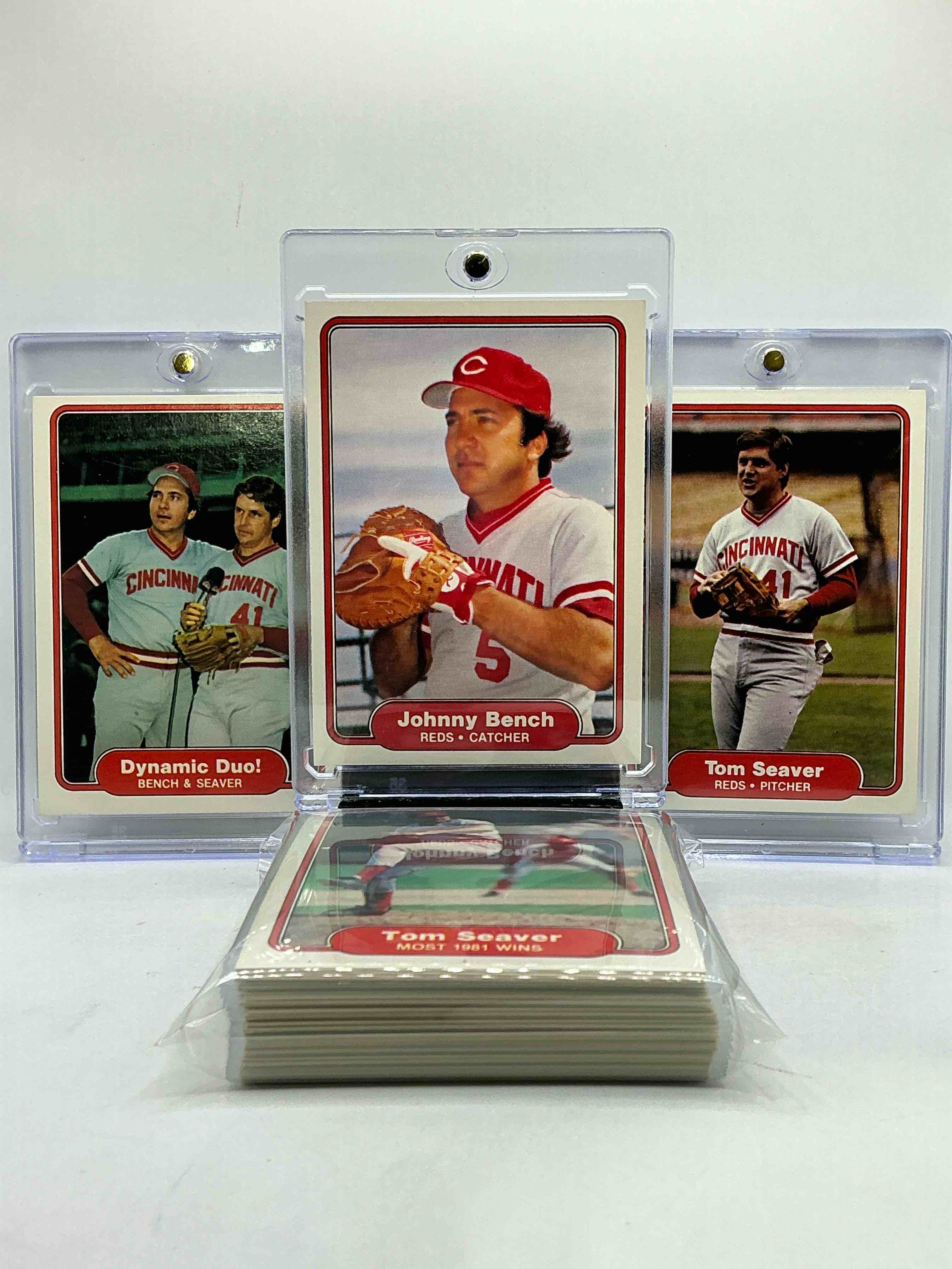 Johnny Bench, Tom Seaver & More! 1982 Fleer Baseball! 1982 Reds Team Set, 32 Card Craziness! So Many Different Players From The Reds, Including Legends!