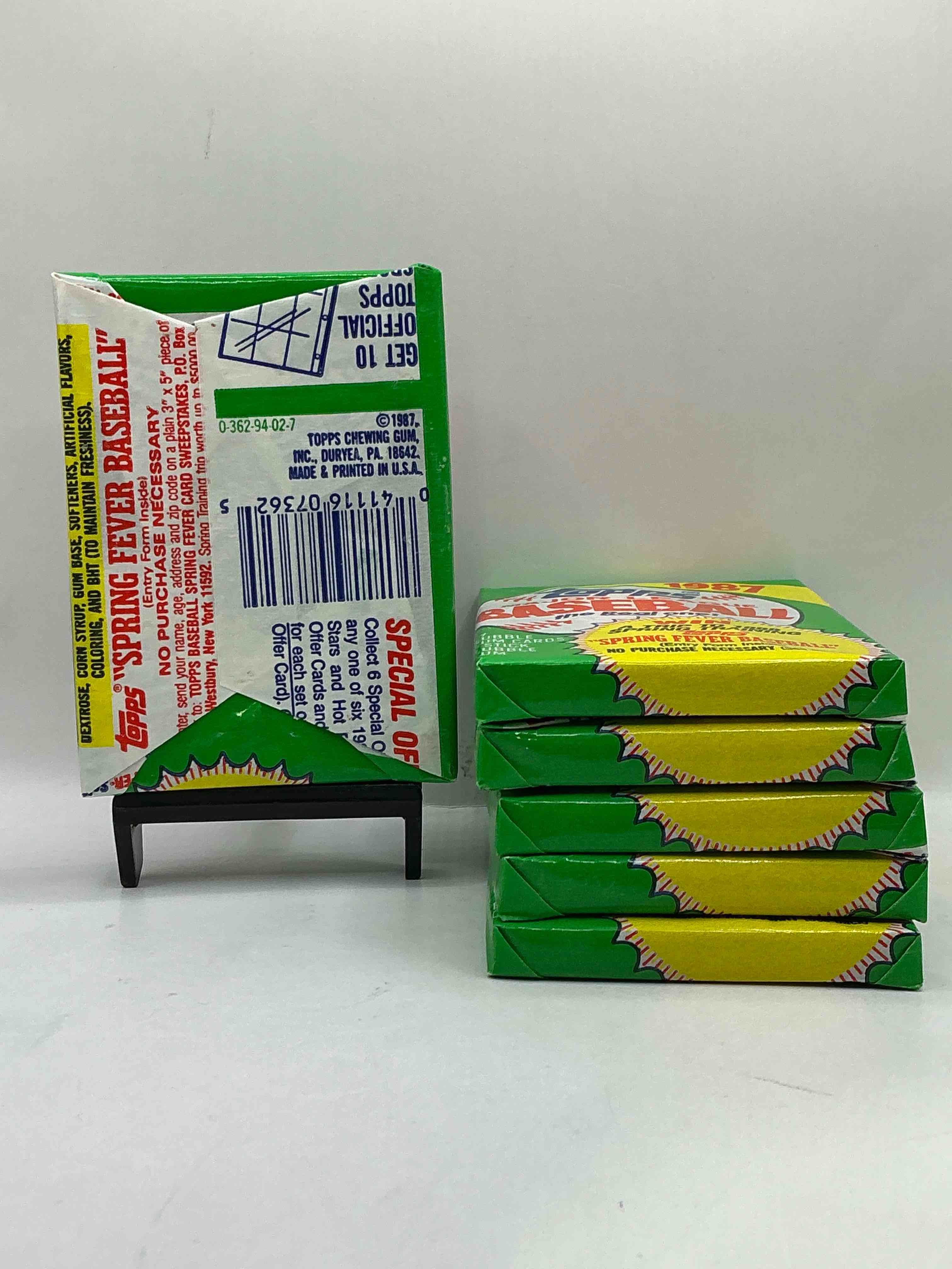 Condition photo showing New/Like New for Loaded! 1987 Topps Baseball Unopened Sports Card Collectible Wax Pack, Direct From Original Retail Case! 1987 Topps Baseball Is A Loaded Year With Rookie Cards From Barry Bonds (PSA 10 $300+), Bo Jackson, Jose Canseco & More! Excellent Condition!