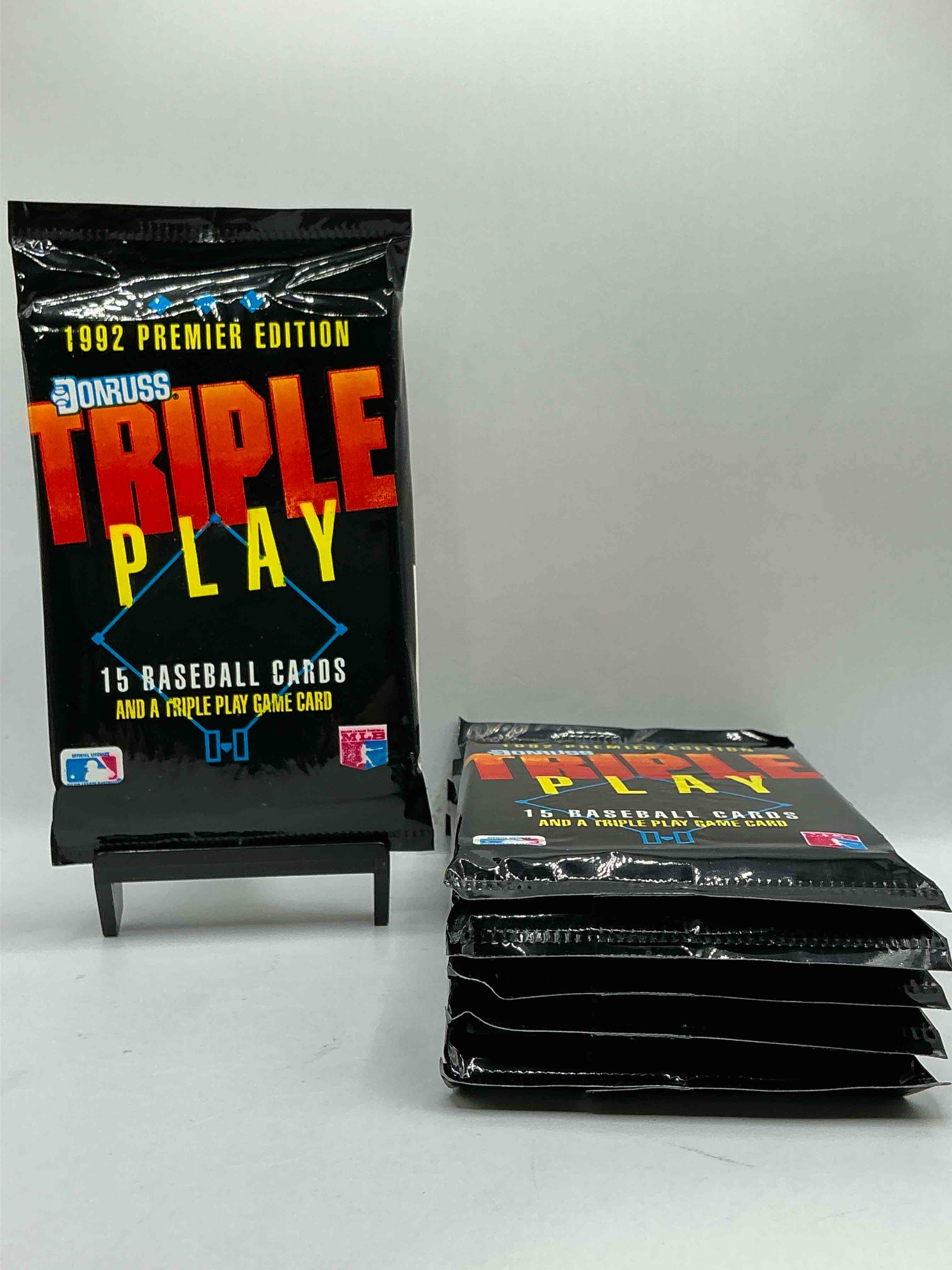 1992 Donruss Triple Play MLB Baseball Card Packs! Look For Randomly Inserted Gallery Of The Stars Cards, Awesome Action, Little Hotshots & Rub Off Game Cards!Along With Griffey Jr, McGwire, Ryan & More! Rare Packs!