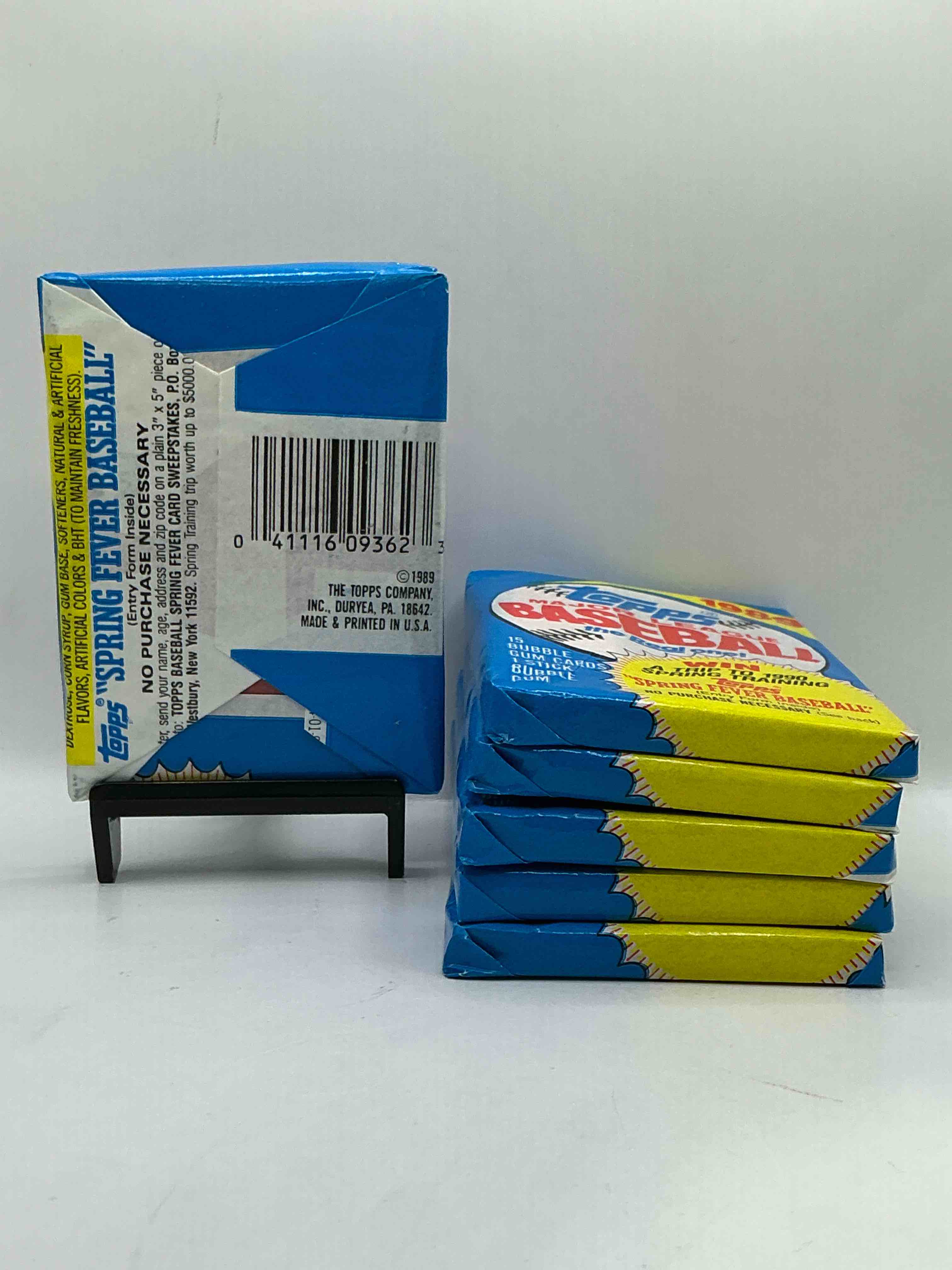 Condition photo showing New/Like New for 1989! Bo Jackson, Deion Sanders, Don Mattingly & More! Insane 1989 Topps Baseball Unopened Sports Card Collectible Wax Packs! Direct From Original Retail Case! Search For Valuable Randy Johnson Rookies!