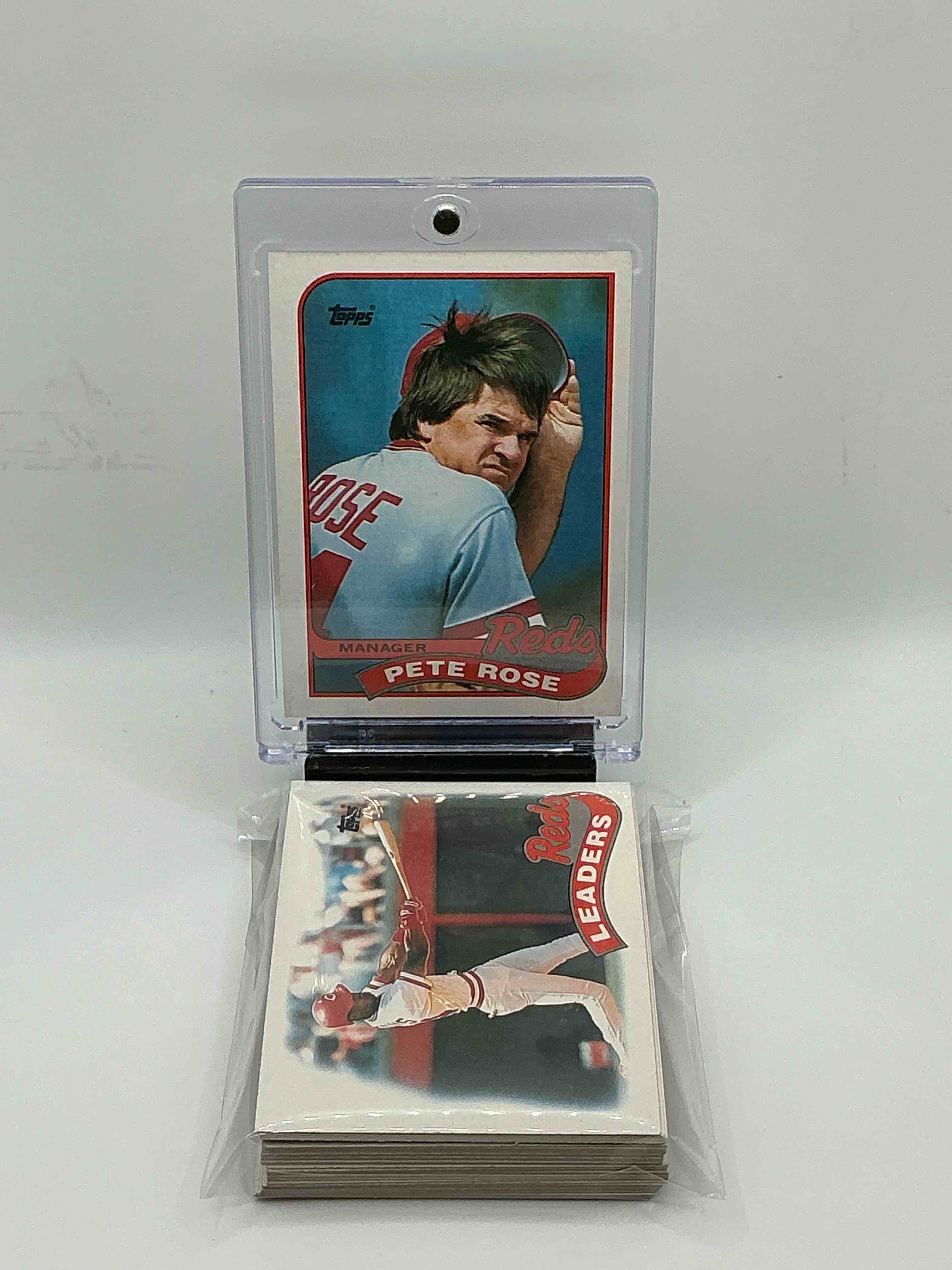 1989 Topps Baseball REDS Complete Set! 32 Card Reds Set, Including Pete Rose Card! Legends Like Pete Rose, Eric Davis, Barry Larkin & So Many More!