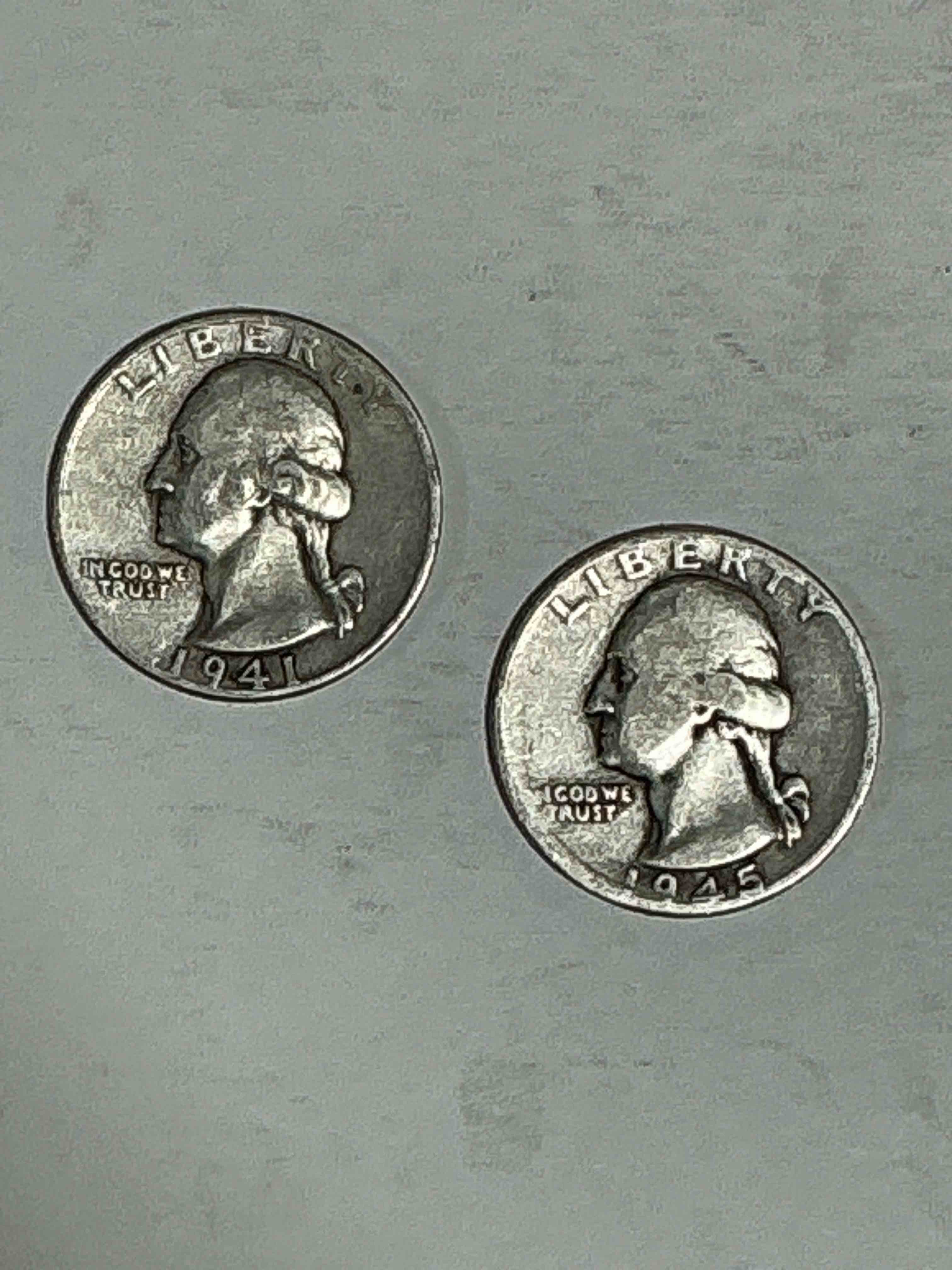 George Washington Brilliant Circulated World War II Silver! Pre 1965 U.S. Quarter Dollar Coins Were Actually Silver, Here Are two Great Examples Of Awesome, Pristine George Washington Silver Quarters, Stunning & Unirculated! Rare Mints! Great For Investing In Precious Metals! These Coins Were Minted At 90% Silver and 10% Copper, Giving Them A Net Weight Of .18084 Ounces Of Pure Silver Per Coin! Very Hard To Find, Stunning! Invest In Fine U.S. Silver!