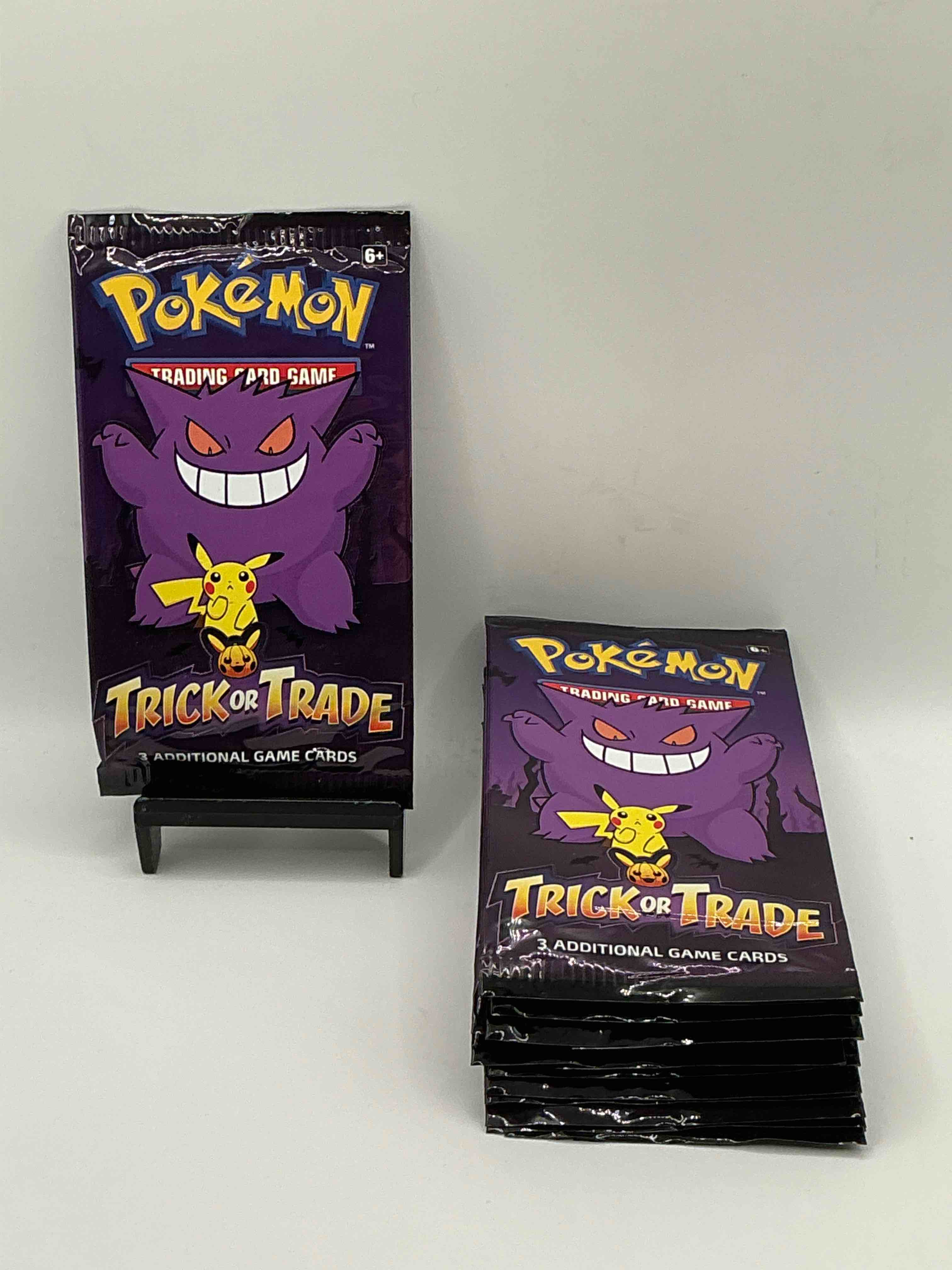 Pokémon Packs! Spooky Trick Or Trade Unopened Packs! 3 Cards Per Pack, From 2022! Look For Legendary Monsters!
