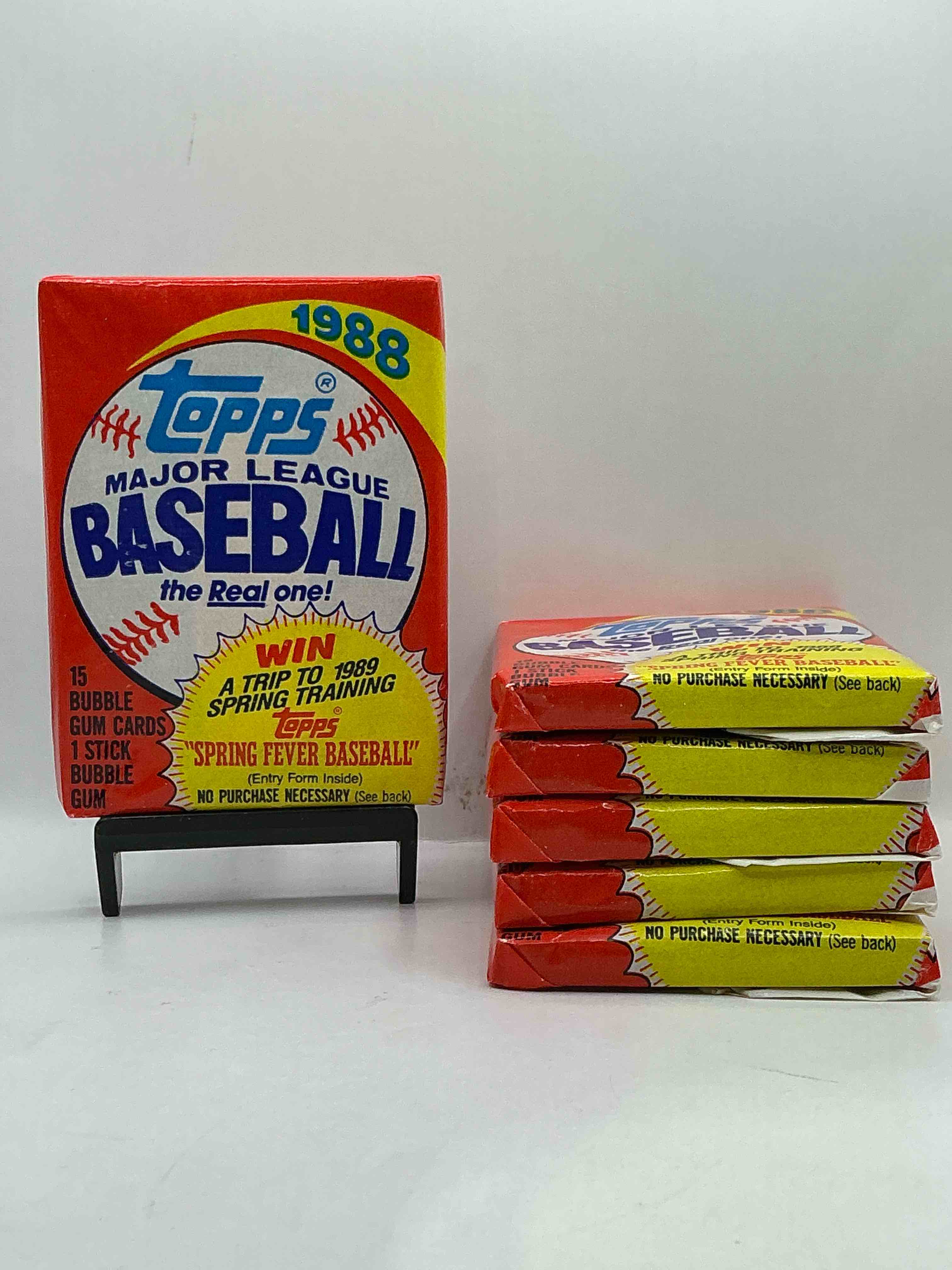 80's Baseball Fan's Rejoice! 1988 Topps Baseball Unopened Wax Packs Full Of Collectible Trading Cards! Search For Valuable Don Mattingly "World Of Baseball" & Nolan Ryan Cards Worth Hundreds In Perfect Condition!