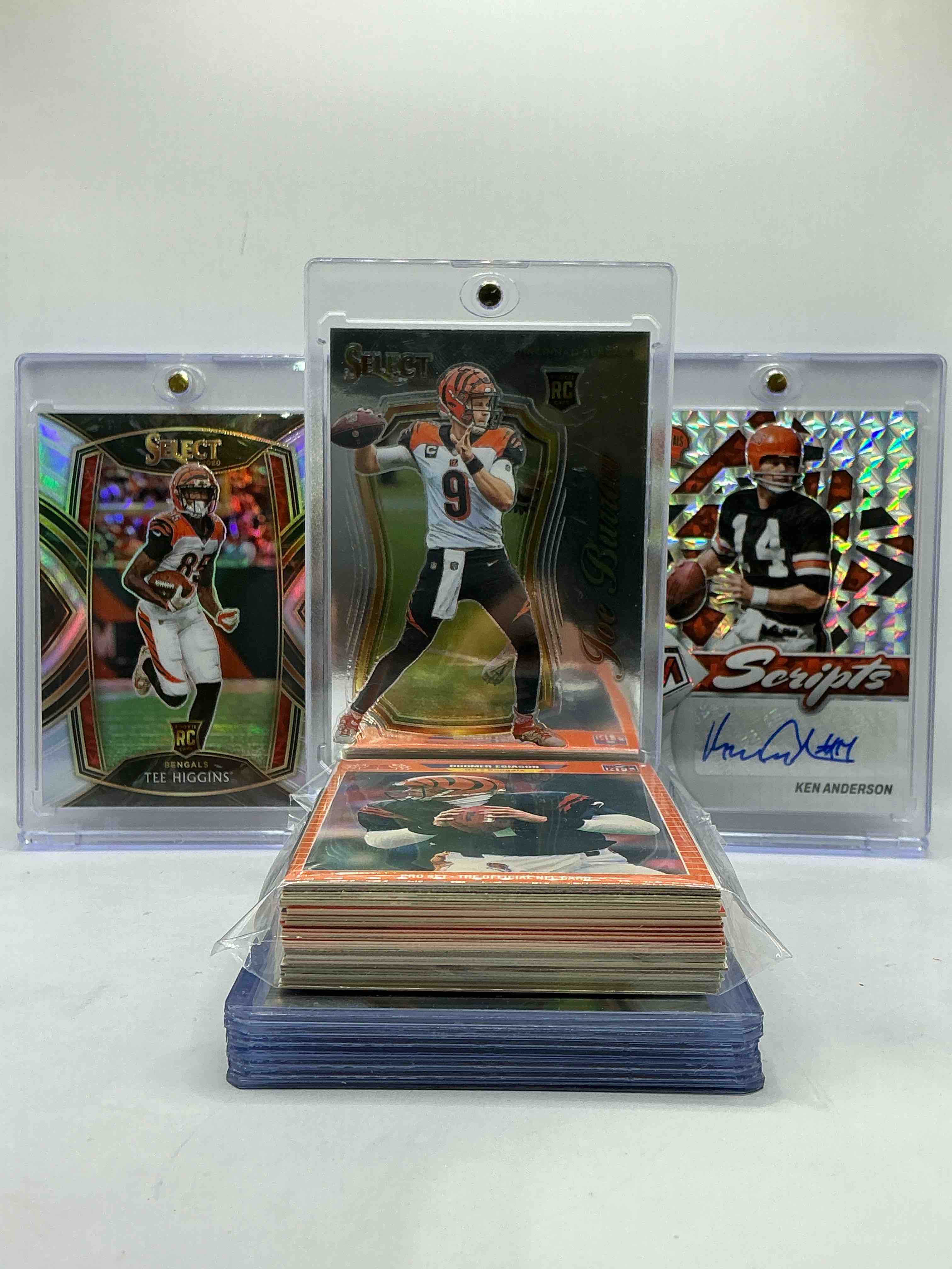 Ken Anderson Mosaic Autograph, Joe Burrow & Tee Higgins Select Rookies! WOW! Bengals Bonanza, This 50 Card Bengals Lot Is Filled With Legends, Heroes, Commons, Vintage & New & More! Ja’marr Chase, Chase Brown, Trey Hendrickson & More! Munoz, Burrow, Anderson! WOW! 