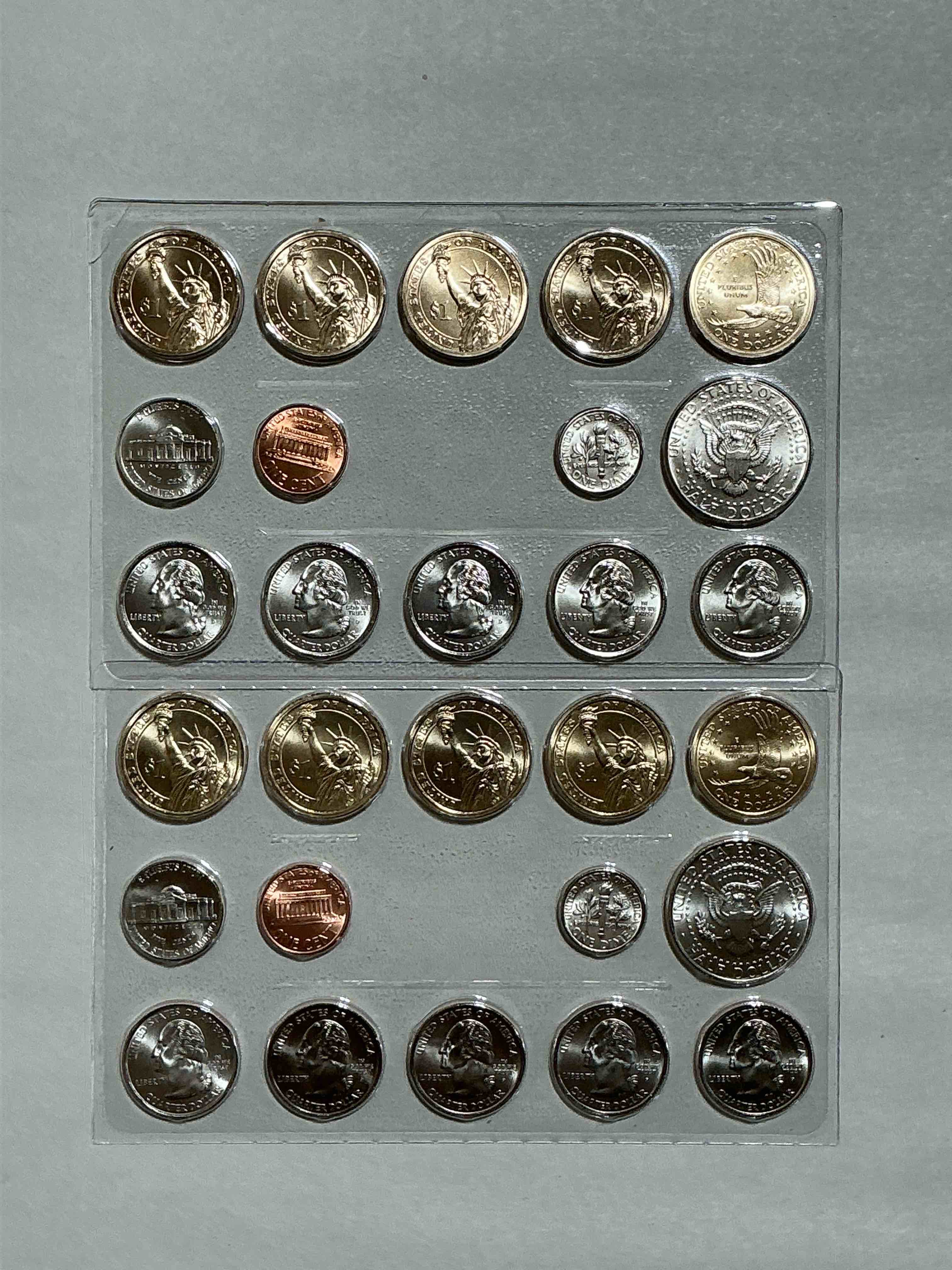 Condition photo showing New/Like New for Crazy Uncirculated 2008 Mint Set! 28 Coin Lot, Including President Dollar Coins, Half Dollars, State Quarters, Dimes, Nickels & Pennies! Insane Mint Set!