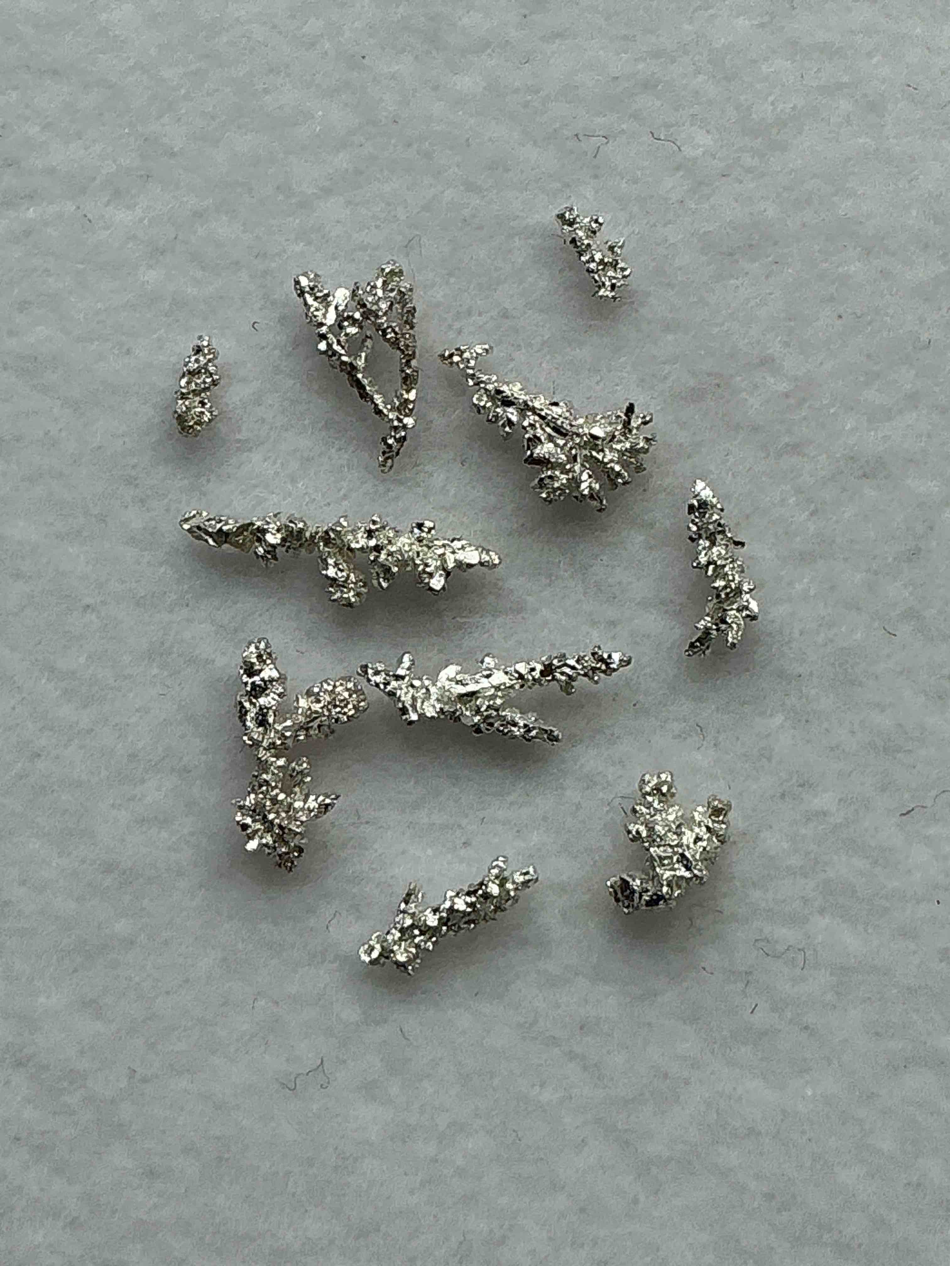 Genuine US Silver Crystals! Beautiful Fine US Silver (.999) In Gorgeous Small Crystal Form! Collect Fine US Silver In This Unique & Rare Form! 