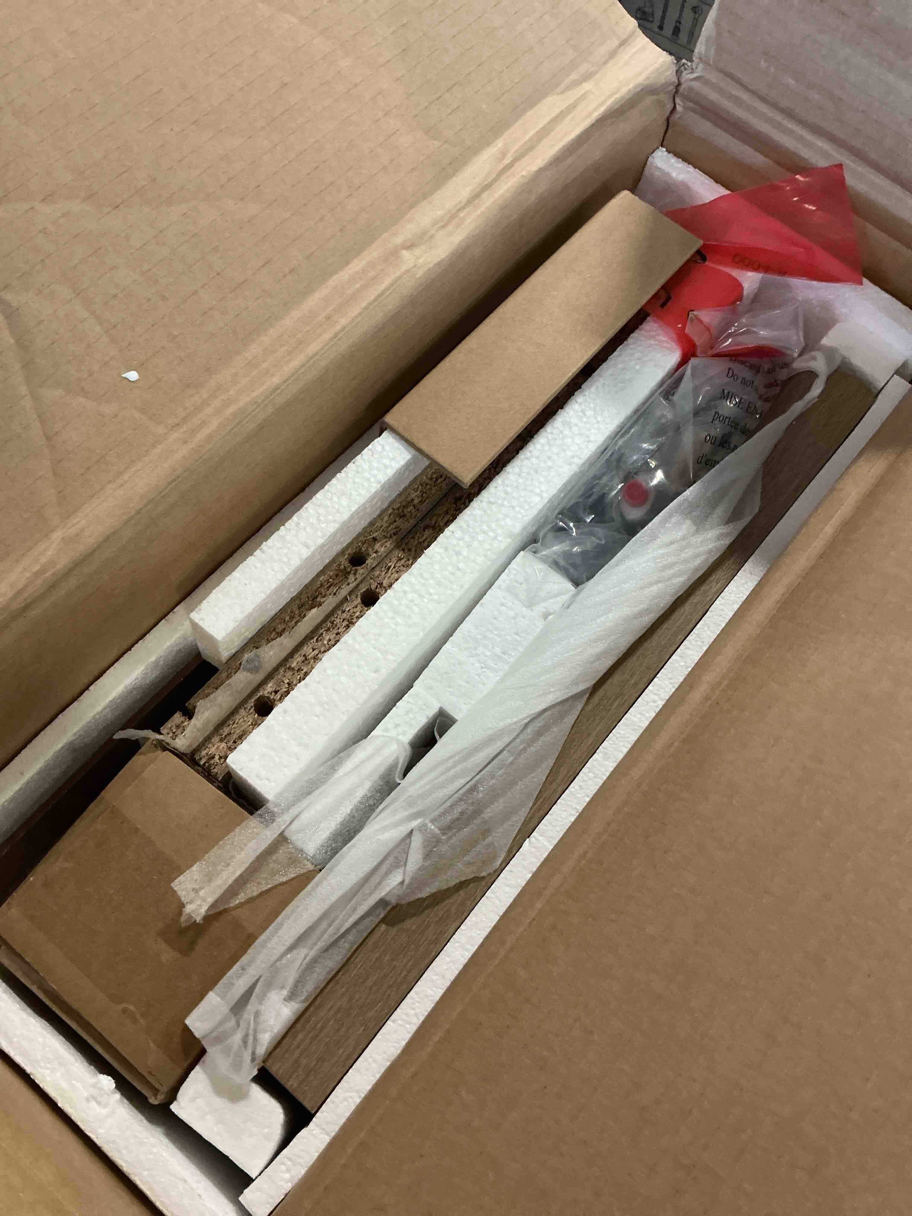 https://s3.amazonaws.com/lotting-images-prod/bidfta/GRA3603617_1759928690719.jpeg